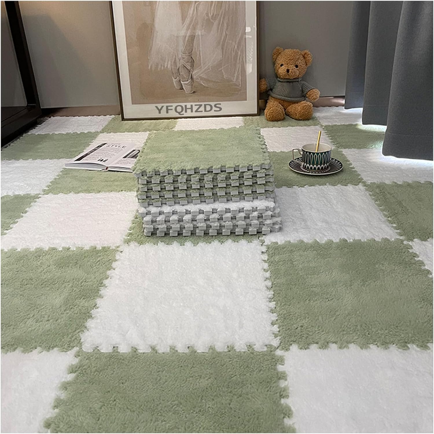 JvFbjLF Plush Foam Floor Mat 30pcs 30&60cm Square Puzzle Rugs Interlocking Foam Tiles(White+Green,60x60x1cm)