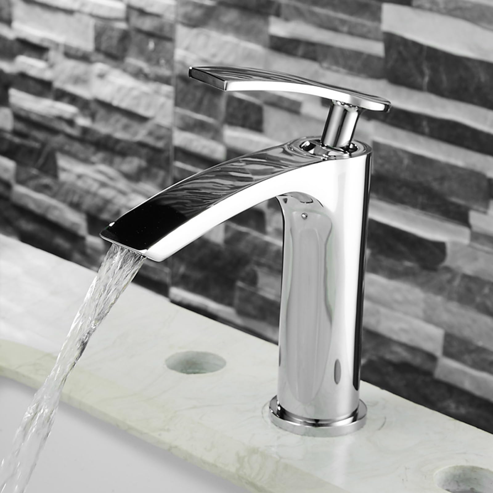 Robinet mitigeur de salle de bain chromé de luxe avec bec cascade chaud et froid