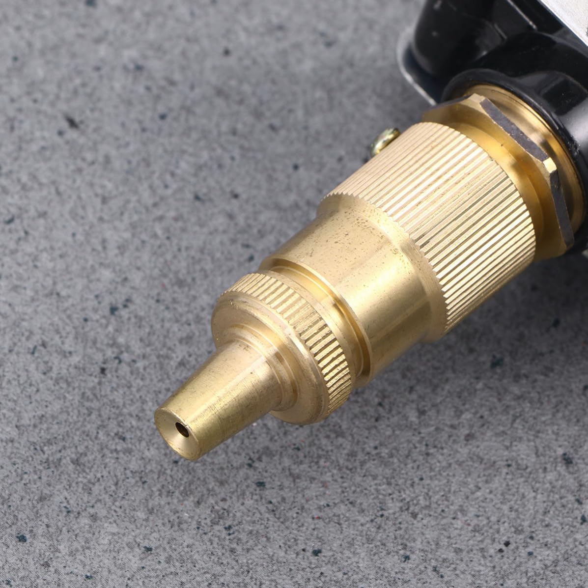 Black High Pressure Garden Hose Nozzle for Car Wash, 12mm