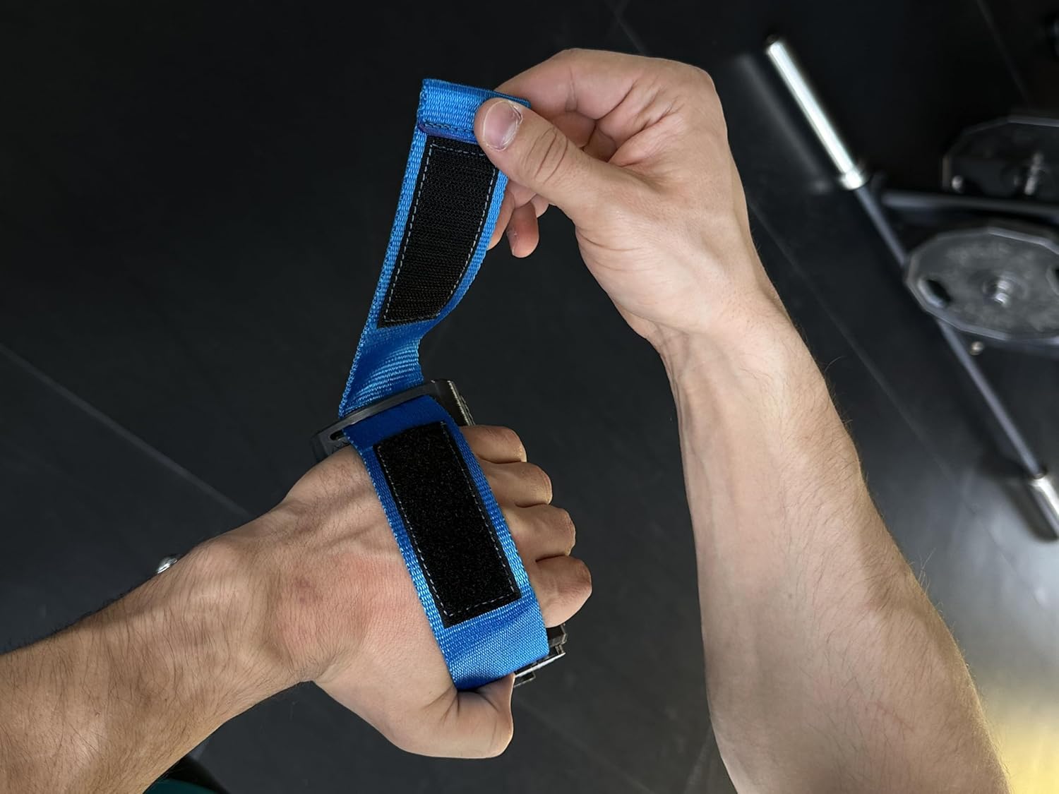 Arm wrestling Exercise Handle, Finger Grip, Wrist Rolling and Forearm Exerciser for Workout Strength