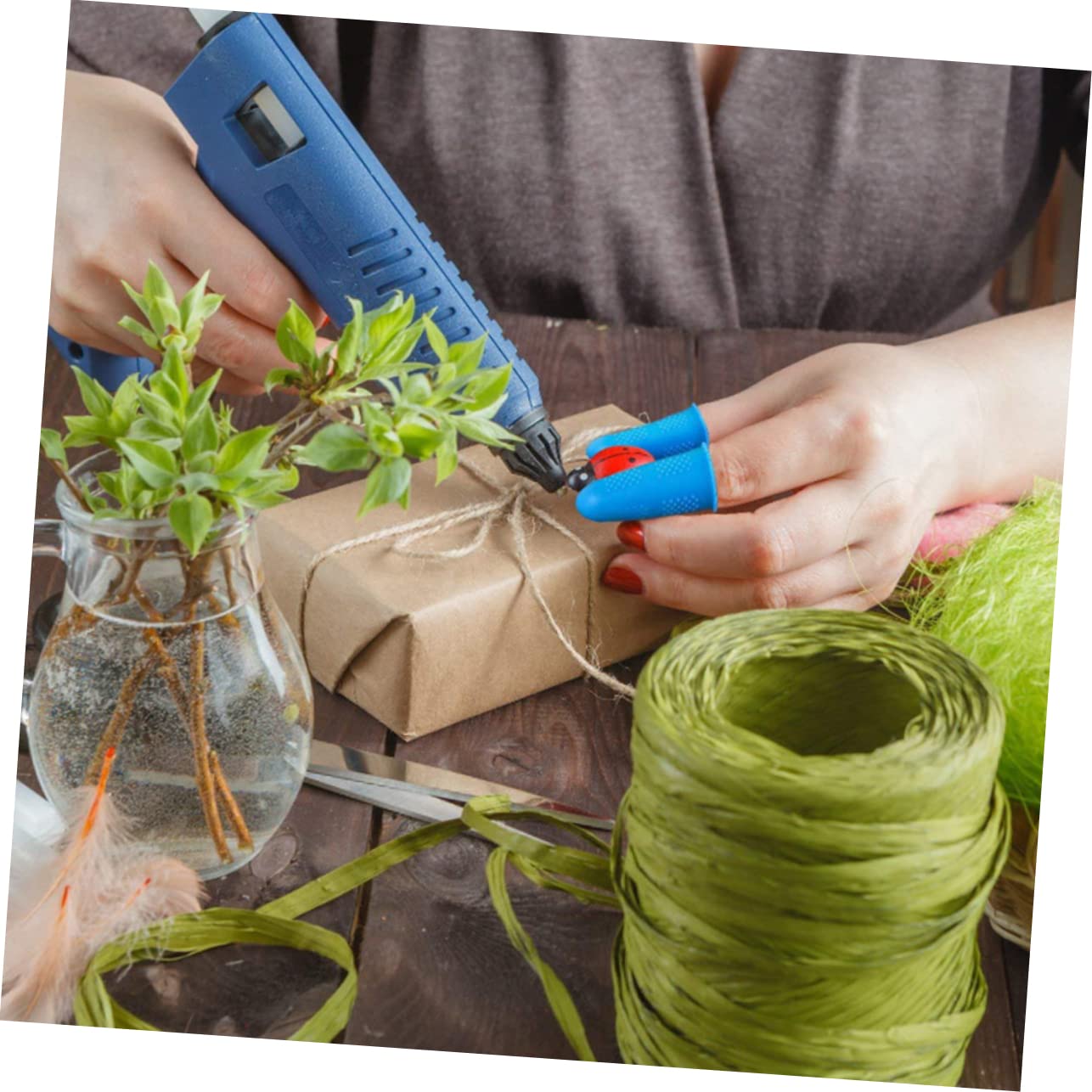 Gogogmee 25pcs Silicone Finger Protectors Heat Resistant Non-Slip Waterproof for Cooking Safety Random