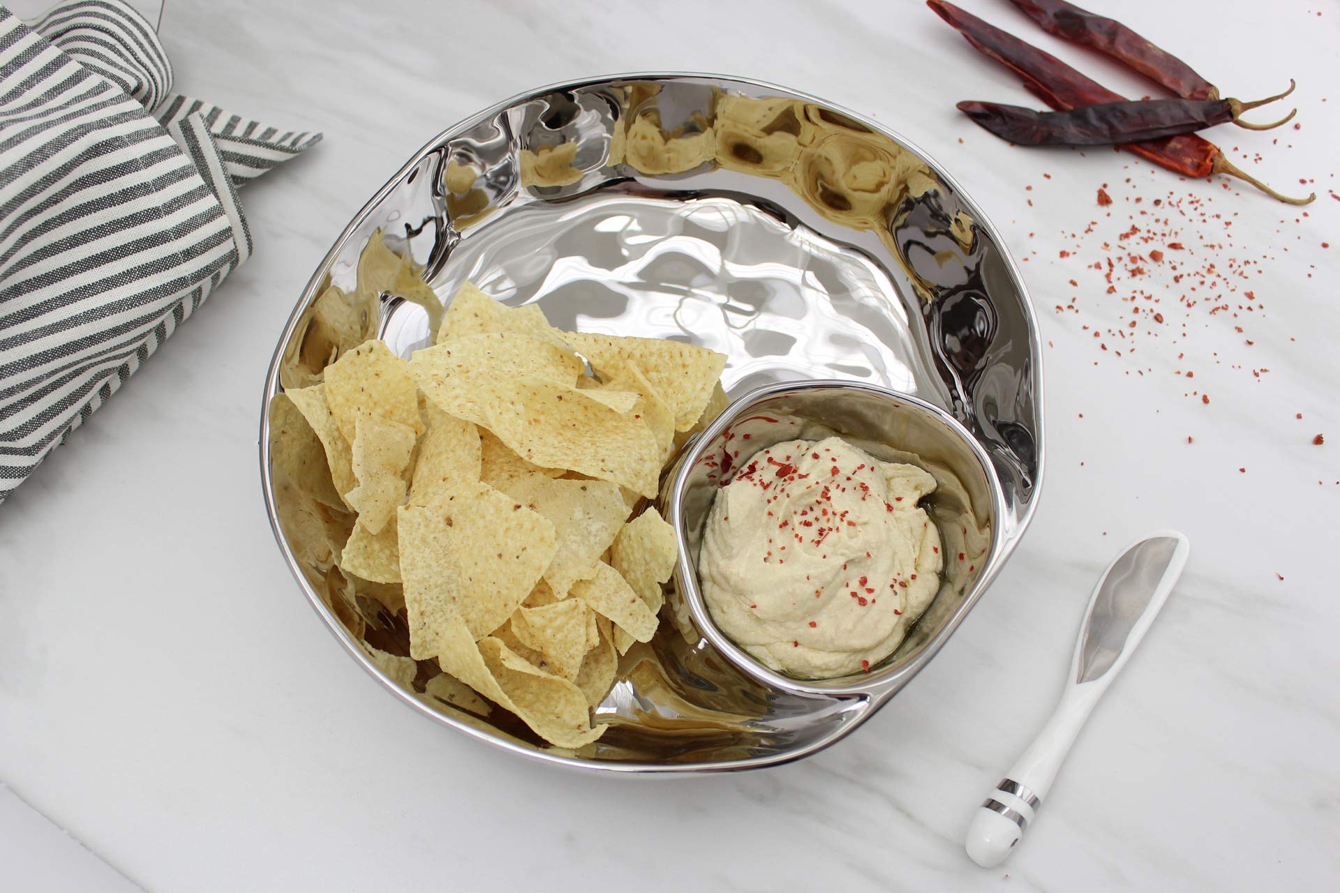 Pampa Bay Thin & Simple Round Chip and Dip