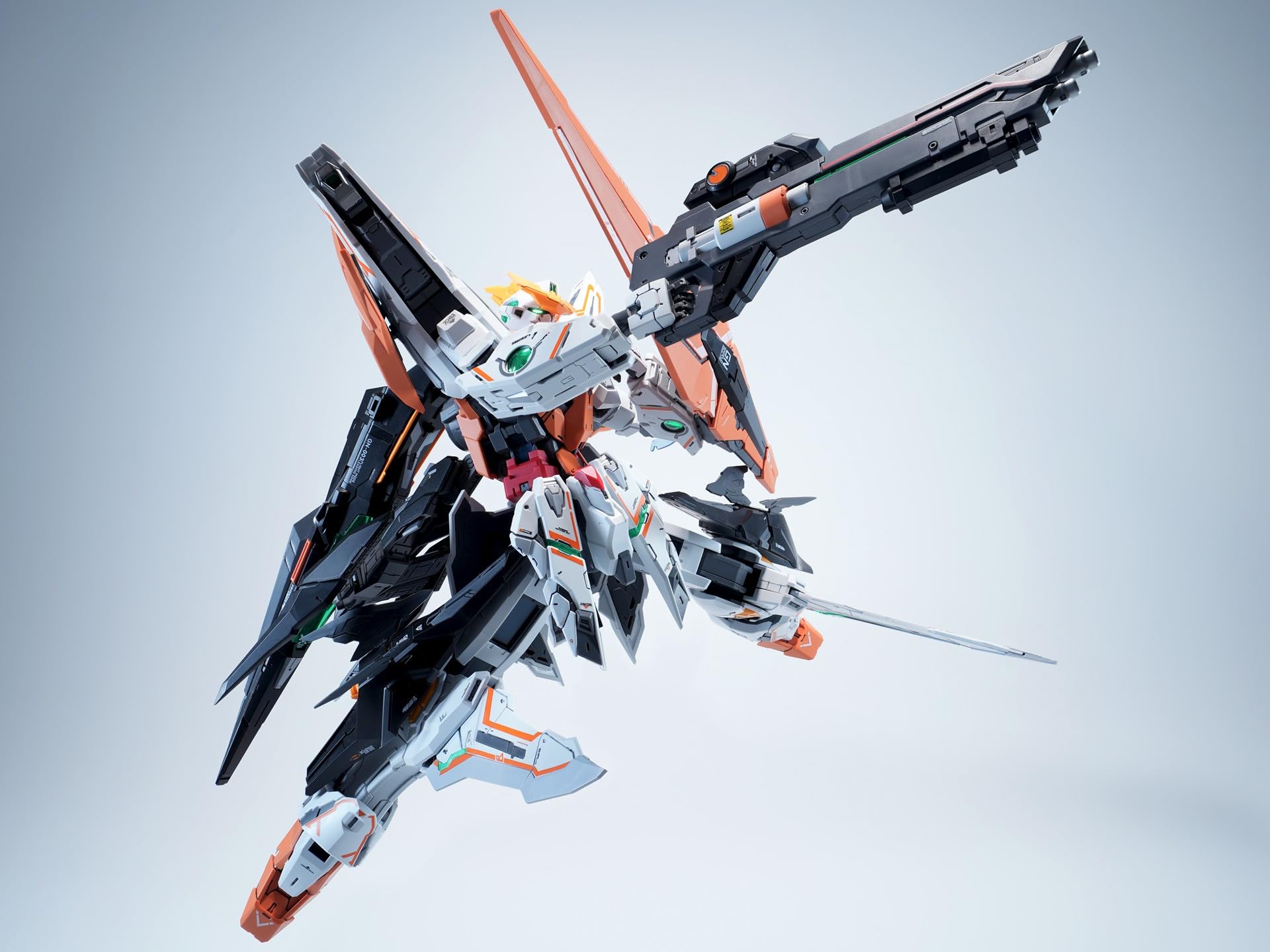 Amazon | 超兵計画 1/100 覚醒超兵 ハレルヤ 変形可能 発光 未組立