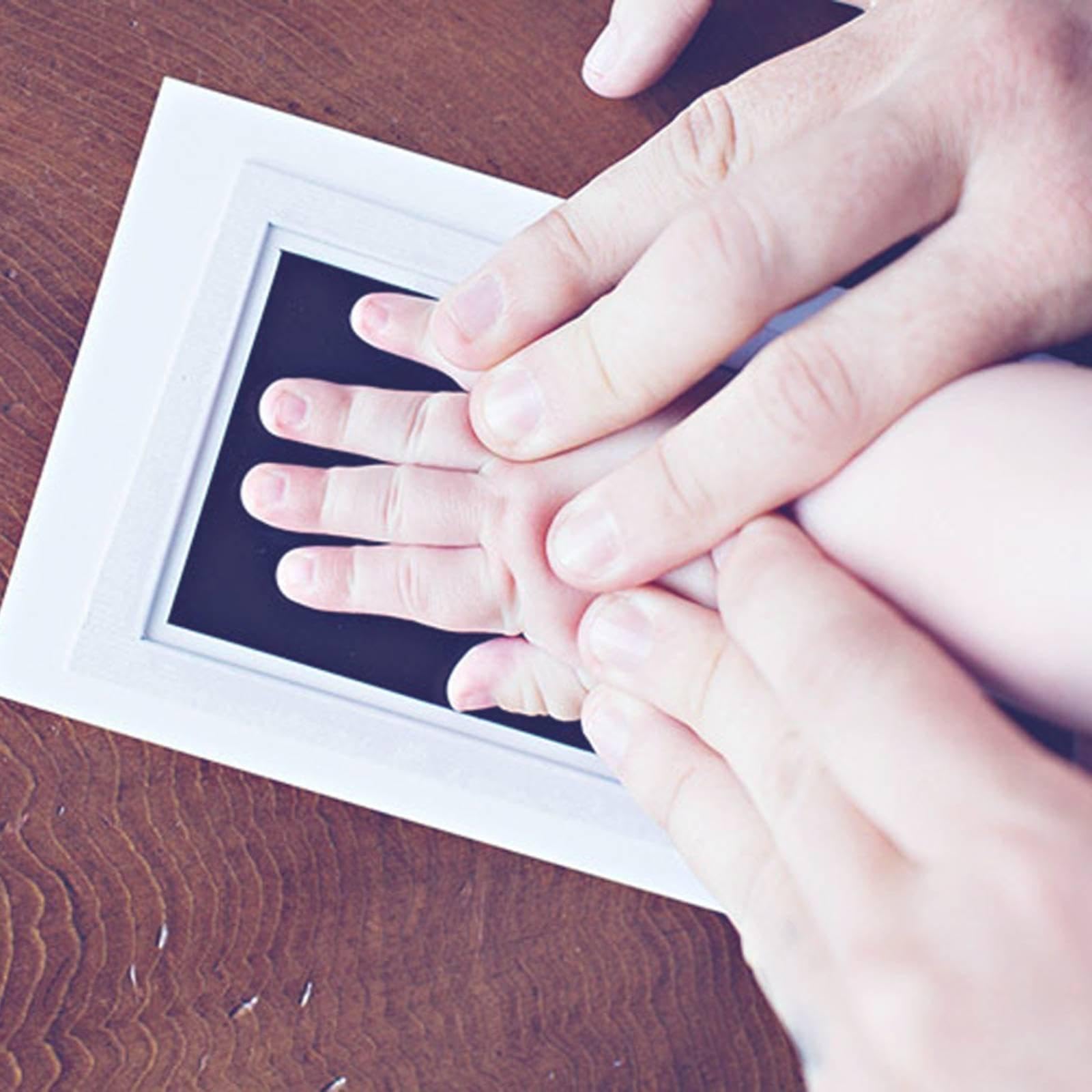 2 Stück Handabdruck Set Abdruckset Erinnerung Andenken Material Funktion Komplettset mit Karten Einfache Anwendung Tintenlos Kein Hautkontakt für, 6 Stück