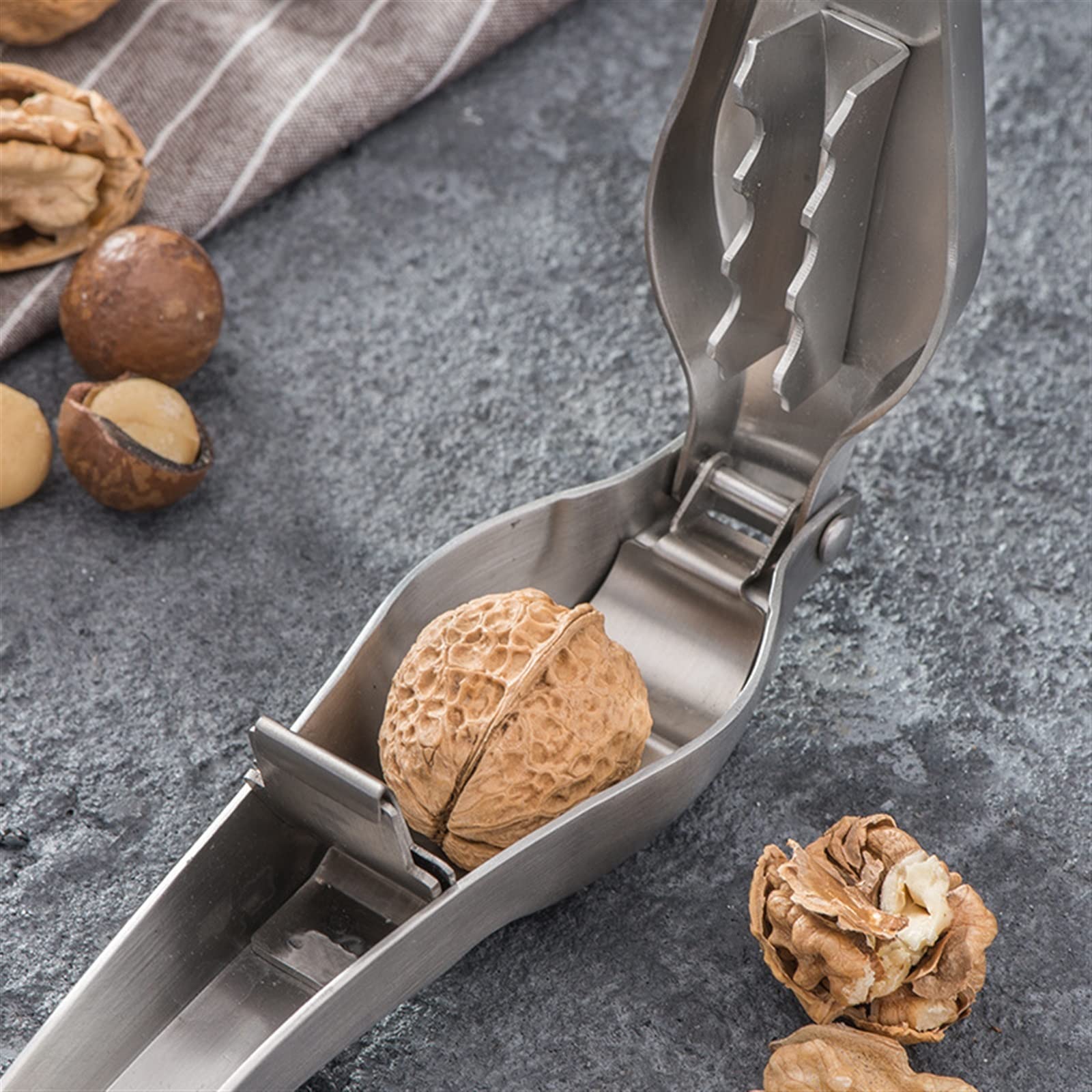 JINGYAN Nussknacker Hot Multifunction Crack Almond Walnut Pecan Hazelnut Hazel Filbert Nut Kitchen Nutcracker Shell Clip Tool Clamp Plier Cracker