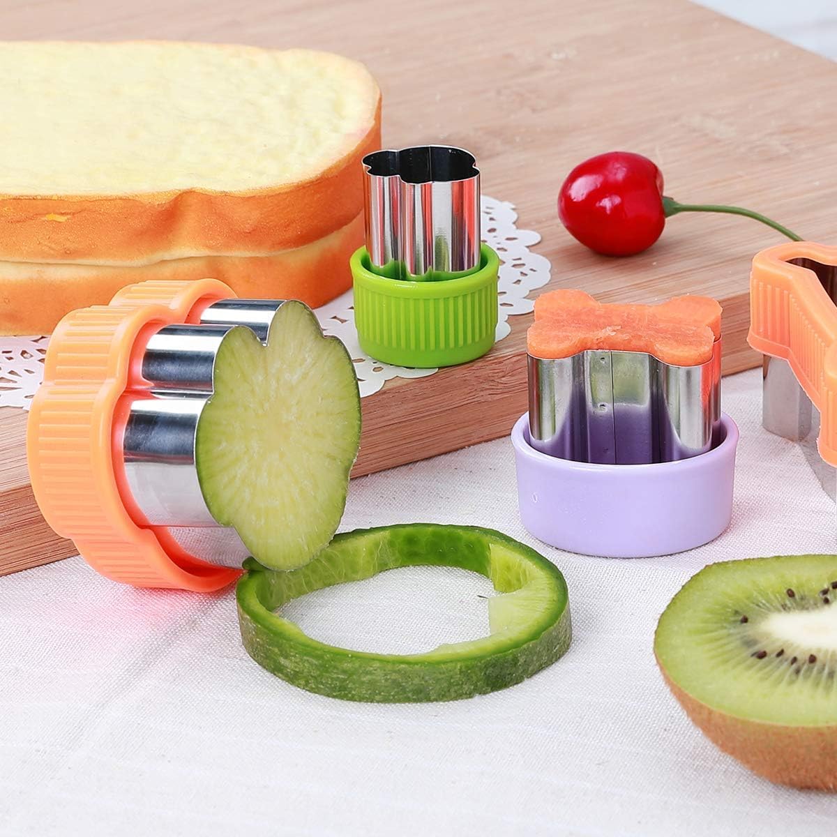 Dog Cookie Cutter Set - Dog Bone and Dog Paw Print Cookie Mold for Homemade Treats - Stainless Steel Cookie Cutter molds for Kids Suitable for Cakes and Cookies (Assorted Sizes) - Image 4