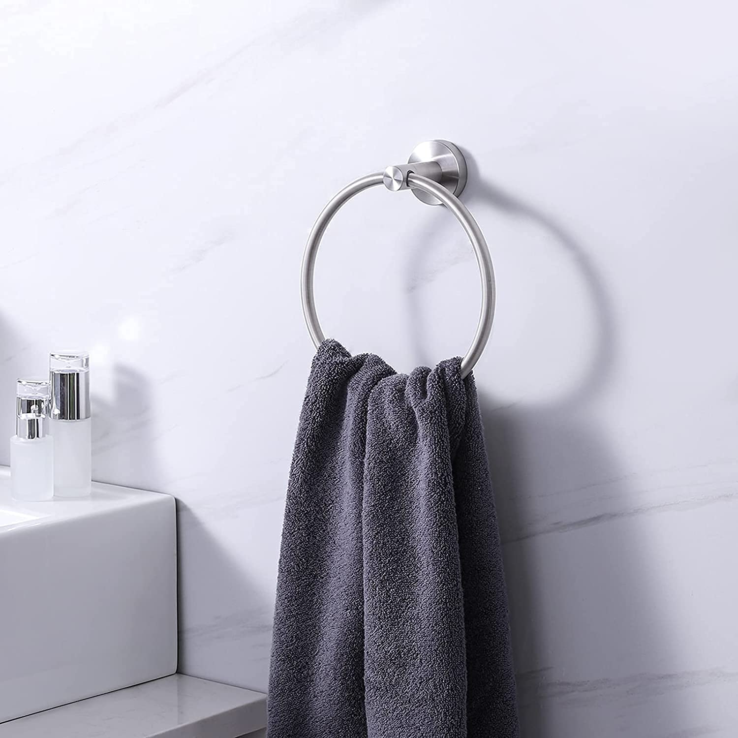 Lerkely Toallero de acero inoxidable, 16 cm, forma redonda, soporte para toallas de pared (clásico), color plateado