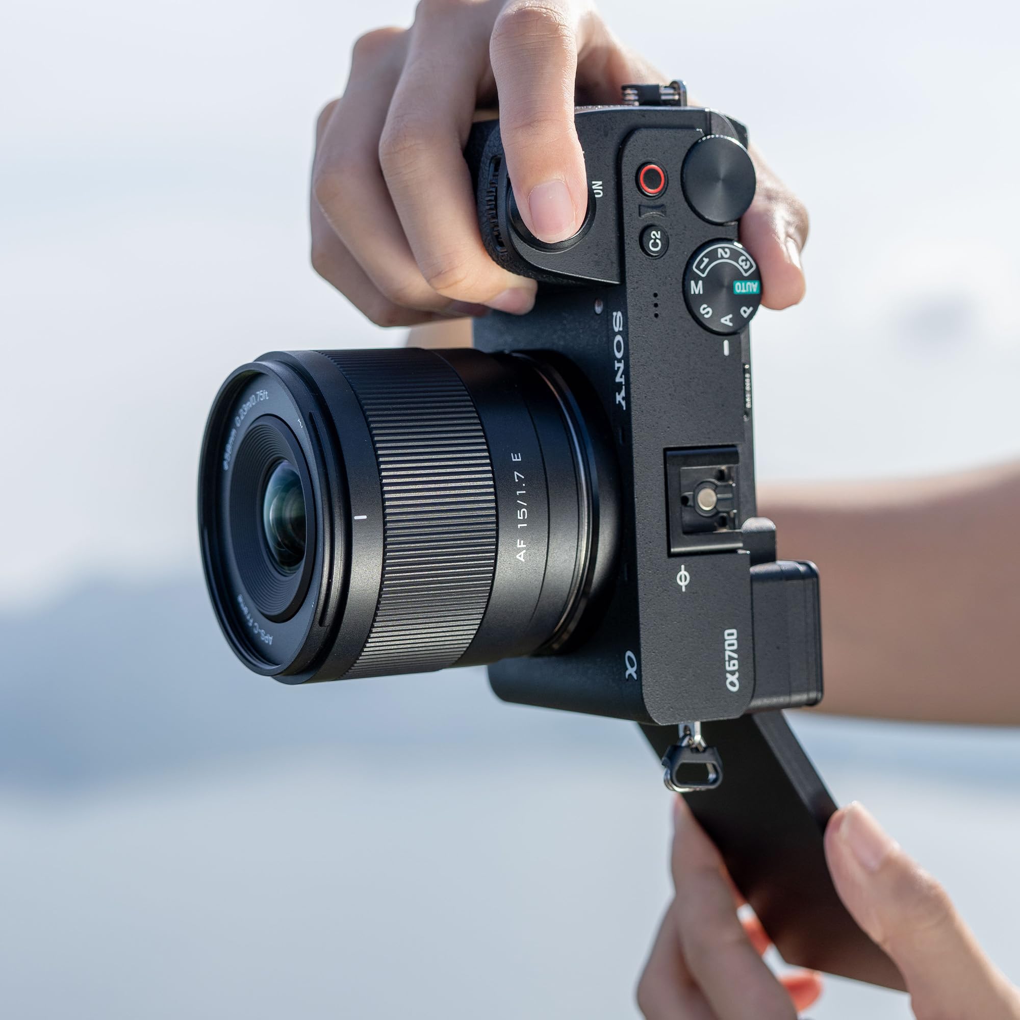 VILTROX 15mm F1.7 E-Objektiv für Sony E-Mount, AF 15mm f/1.7 Ultra-Weitwinkel-Autofokus APS-C E Objektiv, kompatibel mit Sony a6300 a6400 a6500 a6600 ZV-E10 FX30 A6700 ZV-E10II a7 R 7 x A7 R / A9