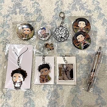 Amazon.co.jp: 鬼滅 悲鳴嶼行冥 19点 グッズセット 売り : おもちゃ