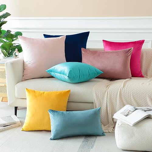 Miniatura 5 de OTOSTAR Paquete de 2 fundas de almohada decorativas de terciopelo suave de 18 x 18 pulgadas, fundas de cojín cuadradas sólidas para decoración del