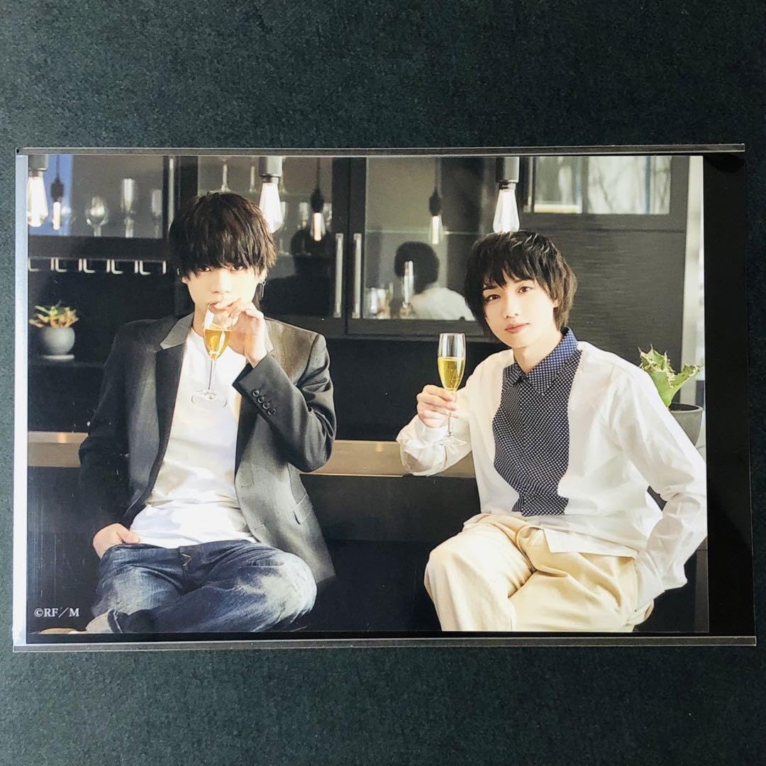 Amazon.co.jp: REAL⇔FAKE 佐藤流司 植田圭輔 ペアブロマイド