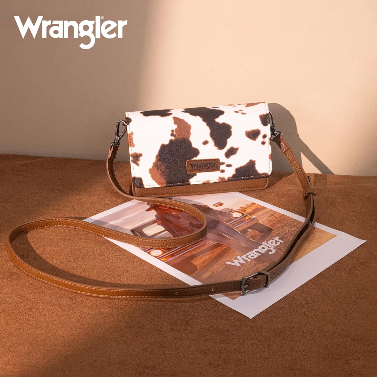 Wrangler Small Crossbody Wallet Purses RFID Trendy Purses for Women with Adjustable Straps