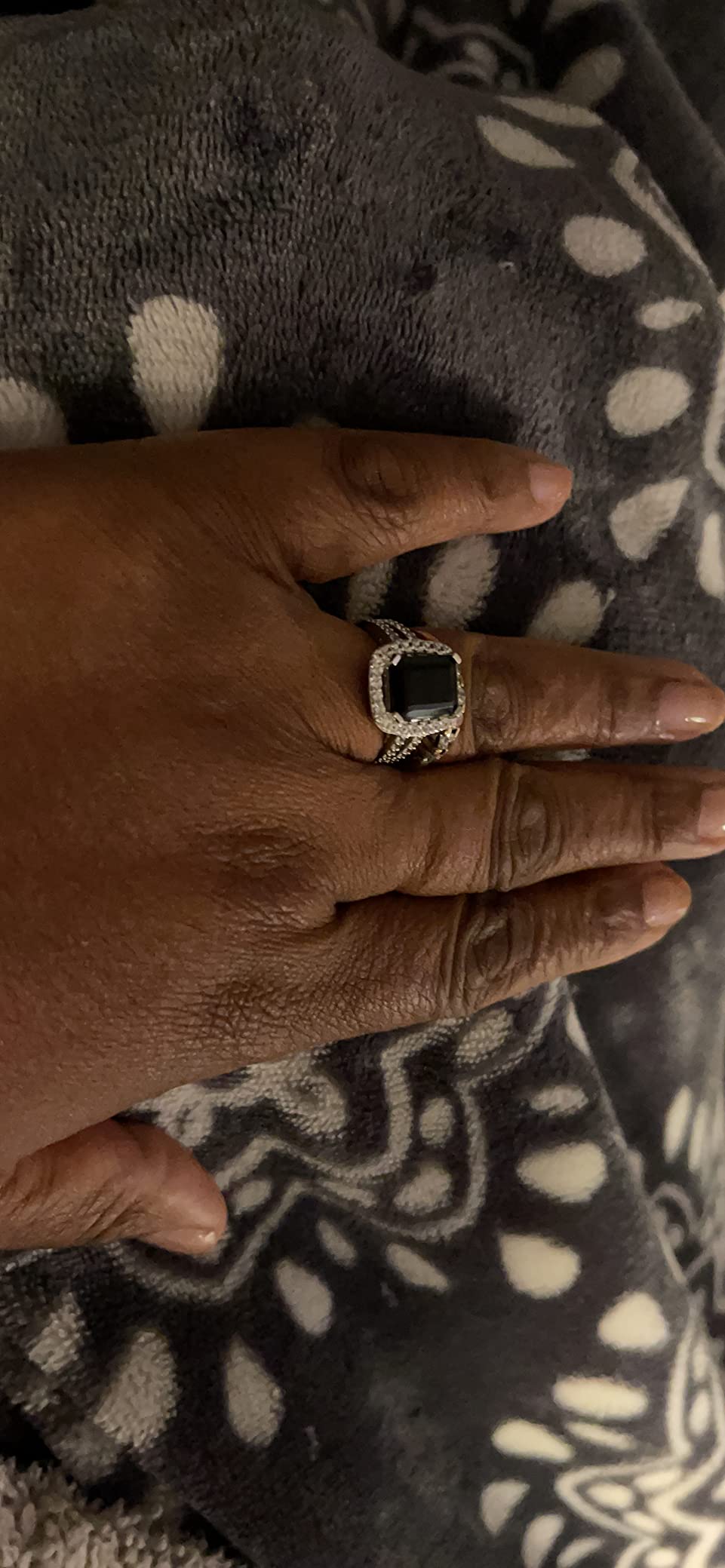 Gem Stone King Oval Black Onyx Ring - 1.67 Carat Sterling Silver Women's Birthstone Ring Size 5-9