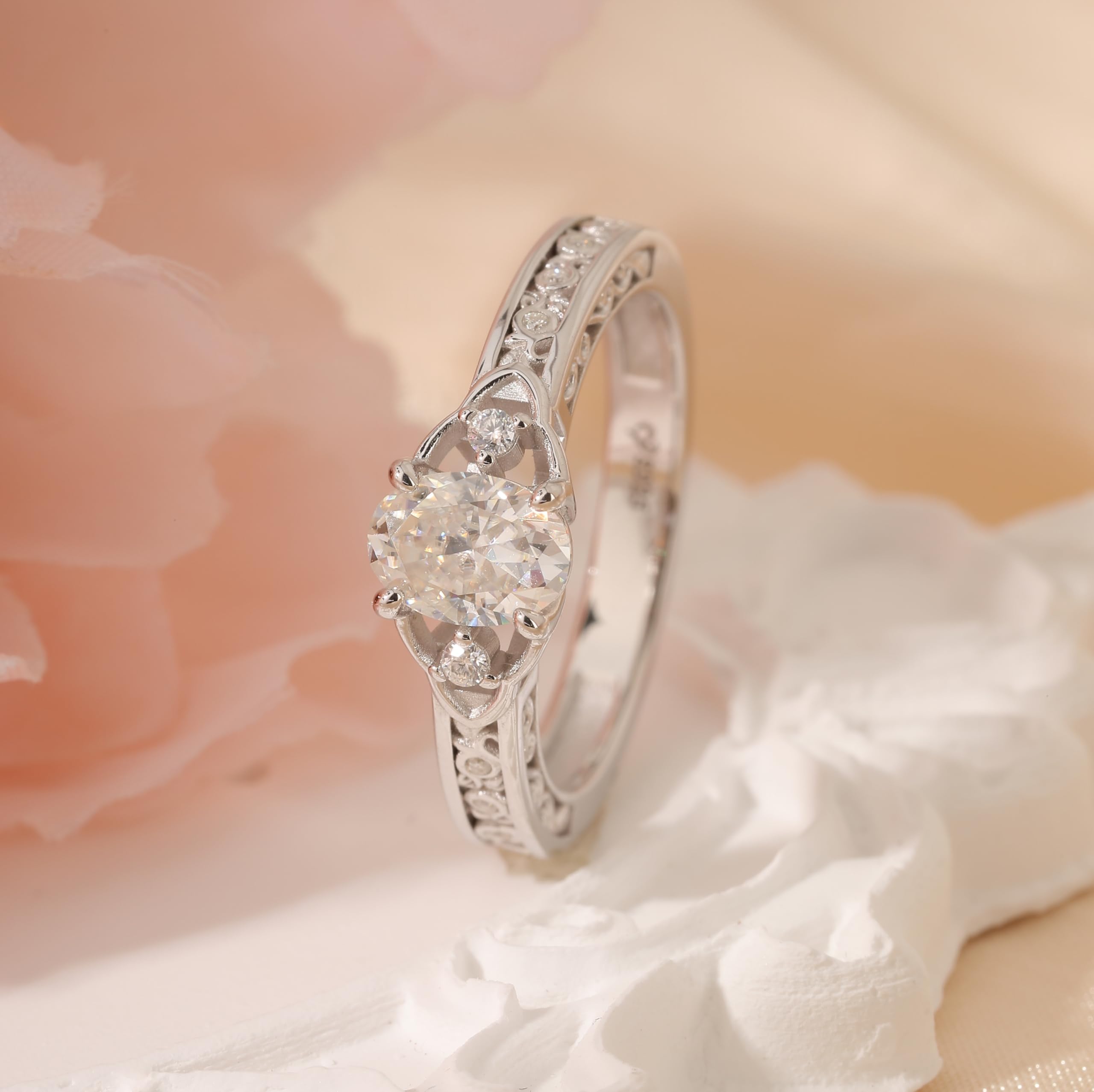 Damen Moissanit Ring Keltisch Knoten Blumen Ehering 925 Sterling Silber Solitärring Ovalschliff Rundschliff Blumering mit Stein Verlobungsring Bandring für Frauen Geschenk