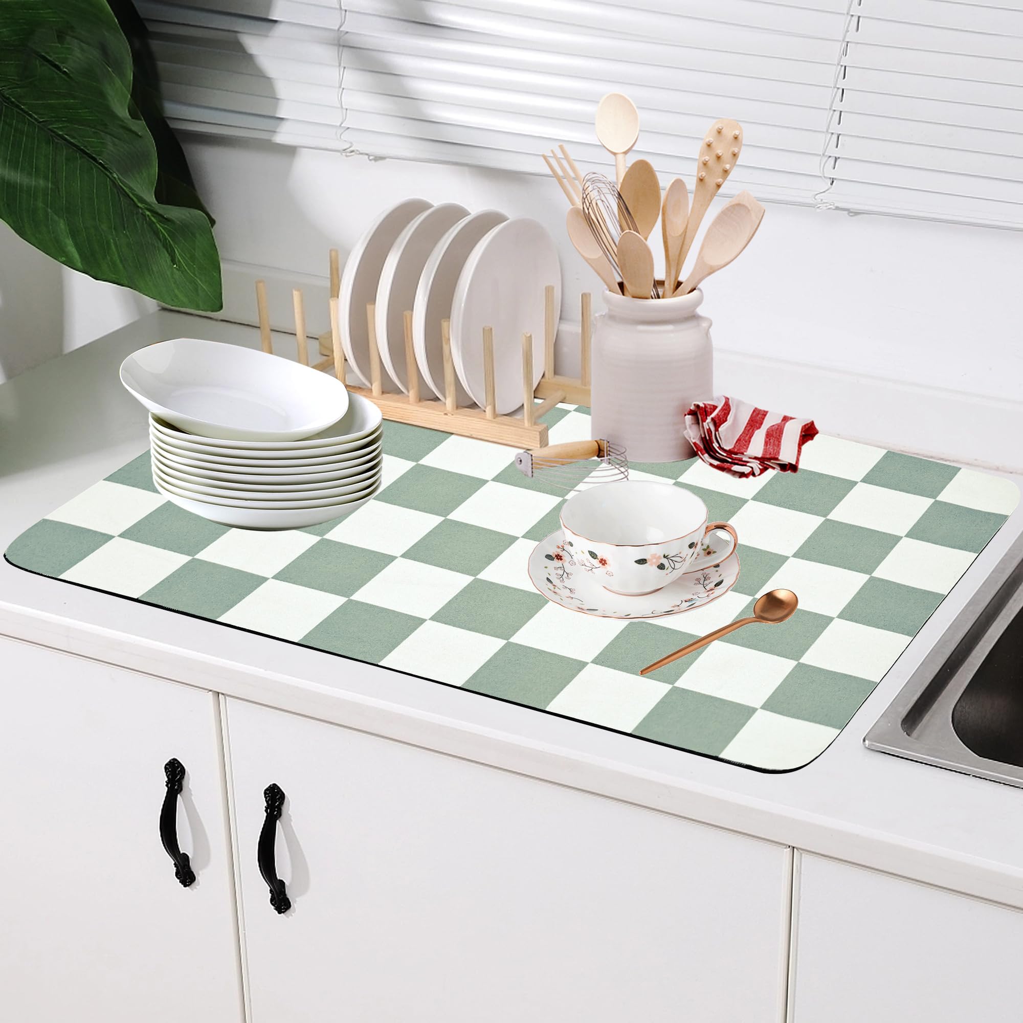 Coffee Mat Checkered Dish Drying Pad for Kitchen Pet Placemat Absorbent Quick Dry Washable Anti-slip Rubber Backed Mats for Kitchen Counter Coffee Bar Bathroom Bedroom 15.7" x 23.6"