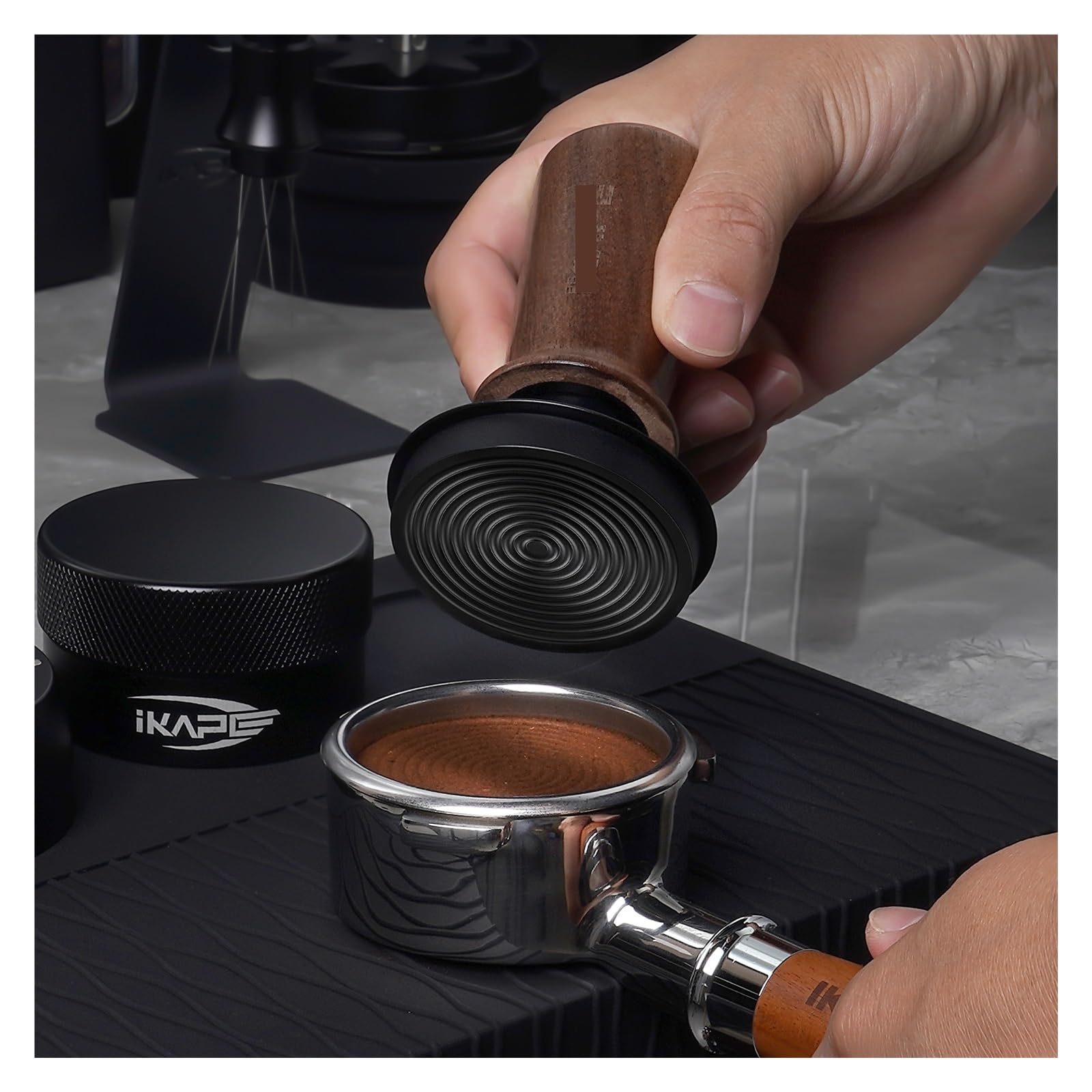 Pressino For Caffè In Legno, Pressino In Noce For Espresso Con Base Caricata A Molla Calibrata For 51/53,3/58 Mm(51mm)