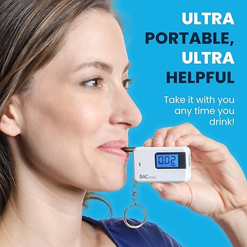 Miniatura 14 de BACtrack Go Llavero Breathalyzer, Portable Llavero Breath Alcohol Tester, color blanco Blanco,Negro,https:/ www.Yaxa/dp/undefined