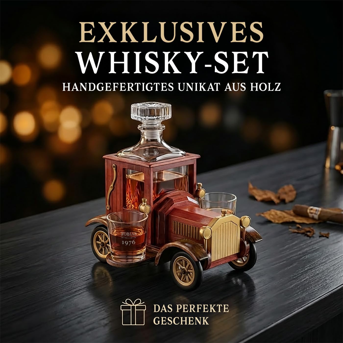 Maverton Vintage Auto Dekanter Set - 900 ml Karaffe & 2 personalisierte Whisky Gläser in Holzwagen - Whiskey Geschenkset - personalisierte Geschenke zum Geburtstag - Geschenke für Männer