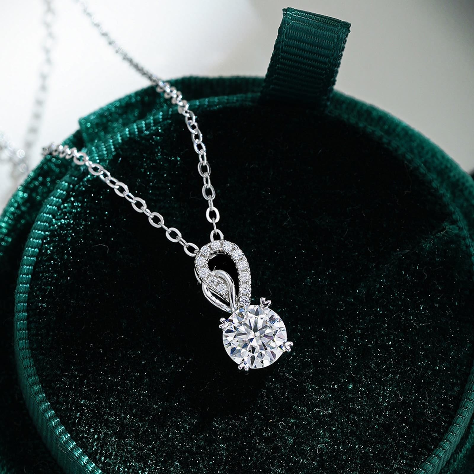 Naszyjnik z białego złota 9 karatów z diamentem laboratoryjnym, zawieszka łza 45 cm