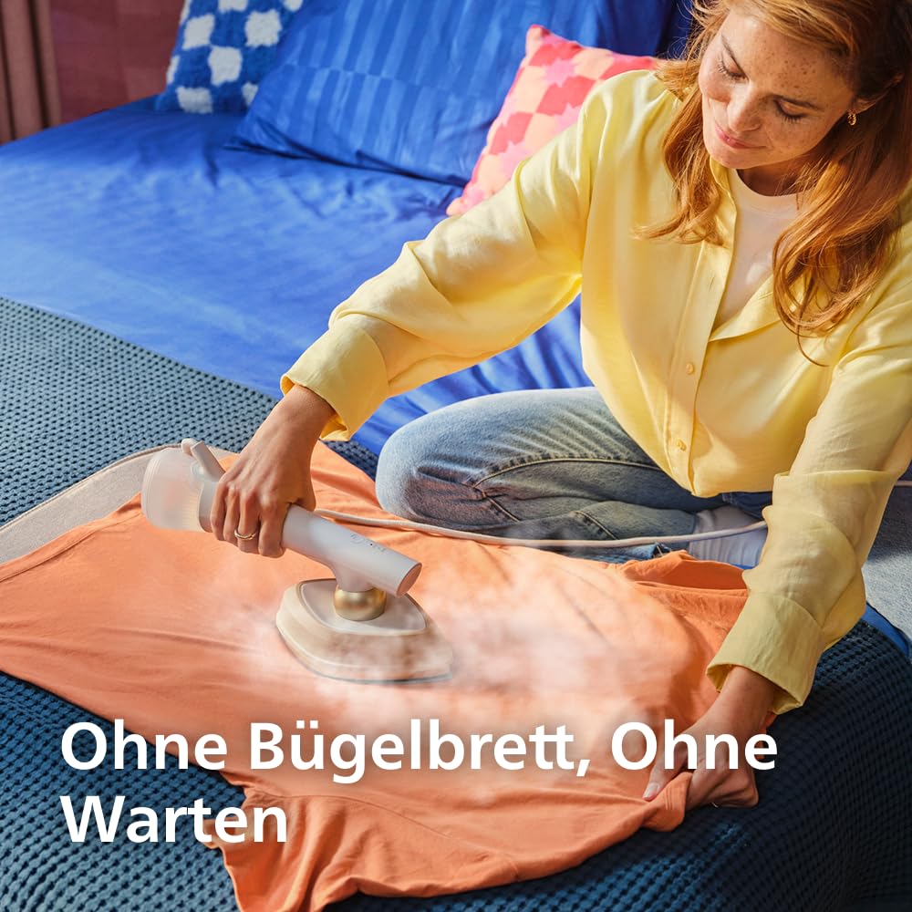 Philips OneTurn, 2-in-1 Bügeleisen & Steamer mit drehbarem Kopf, Einfach losbügeln – kein Brett, 45 g/min Dauerdampf, Energieeffizient 1800 W, Weiß (GC213/10)