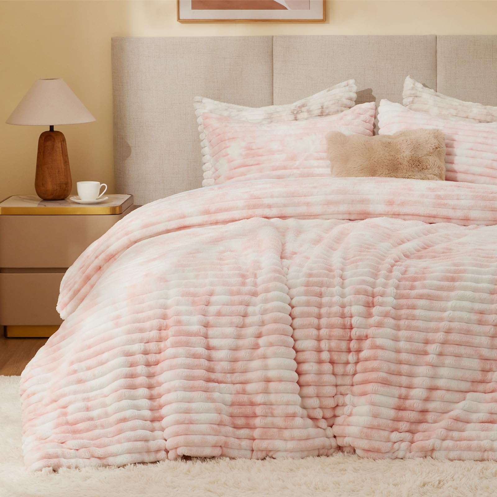 BEDELITE Fleece Full Comforter Set -Super Soft &amp; Warm Fluffy Pink&amp;White Bedding, Luxury Fuzzy Heavy Bed Set for All Season with 2 Pillow Cases