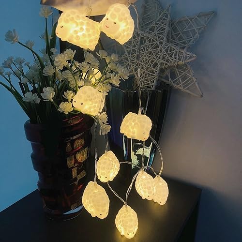 Vista 13 de Guirnalda de luces LED pintadas de ovejas pequeñas con diseño de animales, adornos de cabra, luces novedosas, funciona con pilas, luz decorativa