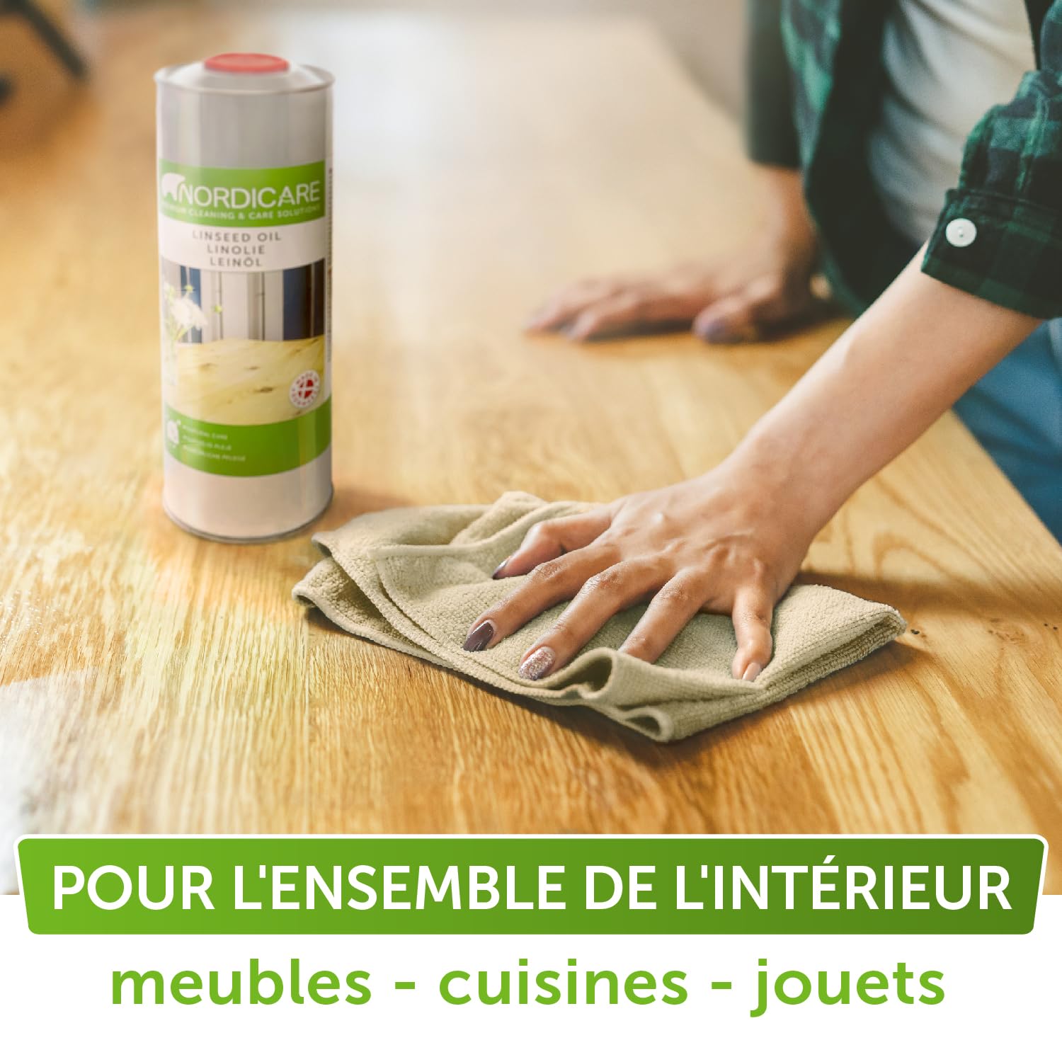 Nordicare Huile de lin pour bois – Huile de lin 100 % pure et naturelle pour meubles d'intérieur – Qualité alimentaire soulignant la structure originale – Fabriquée au Danemark (1 l)