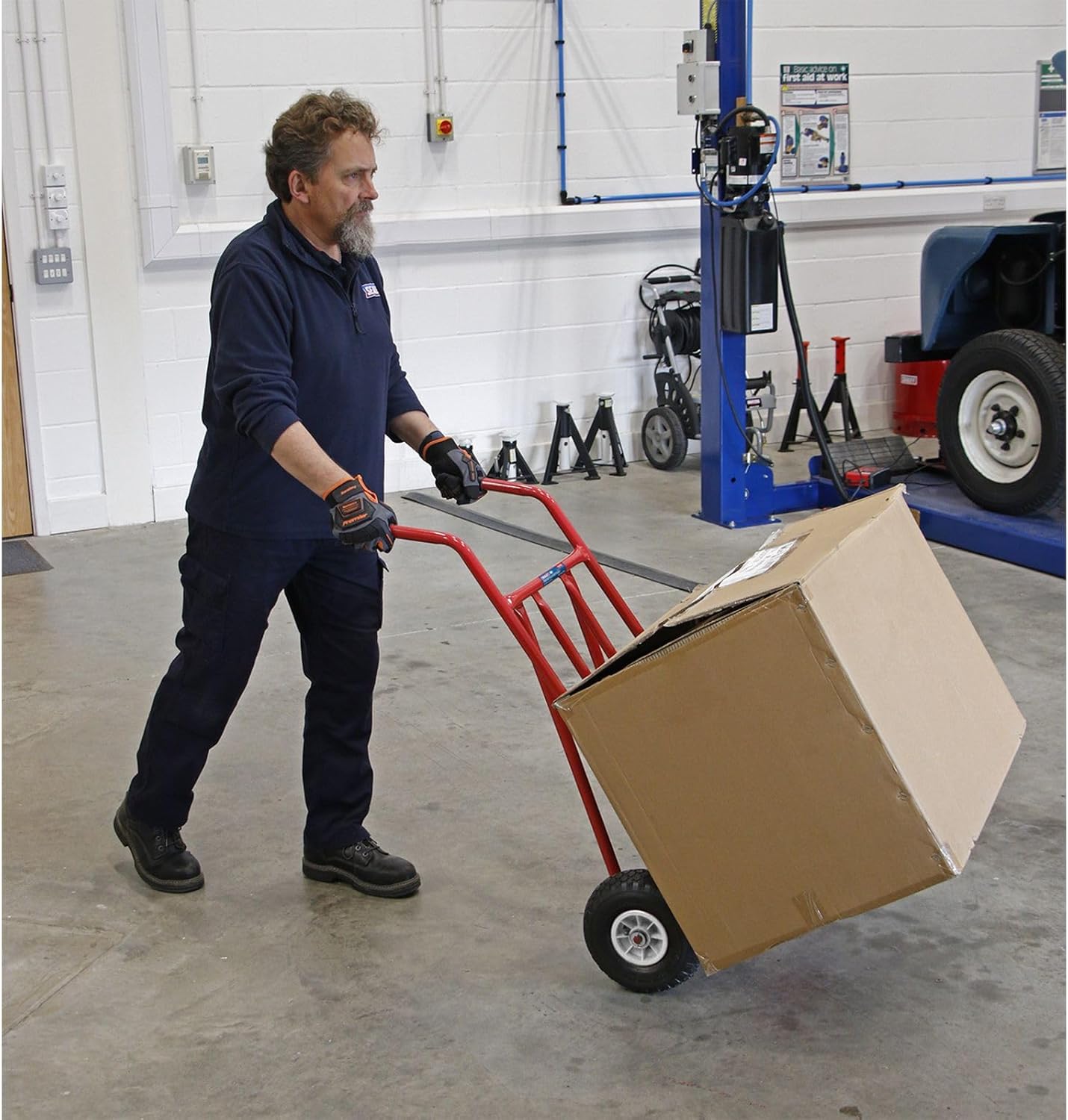 Sealey CST800 Sack Truck with Pneumatic Tyres 150kg Foldable Toe