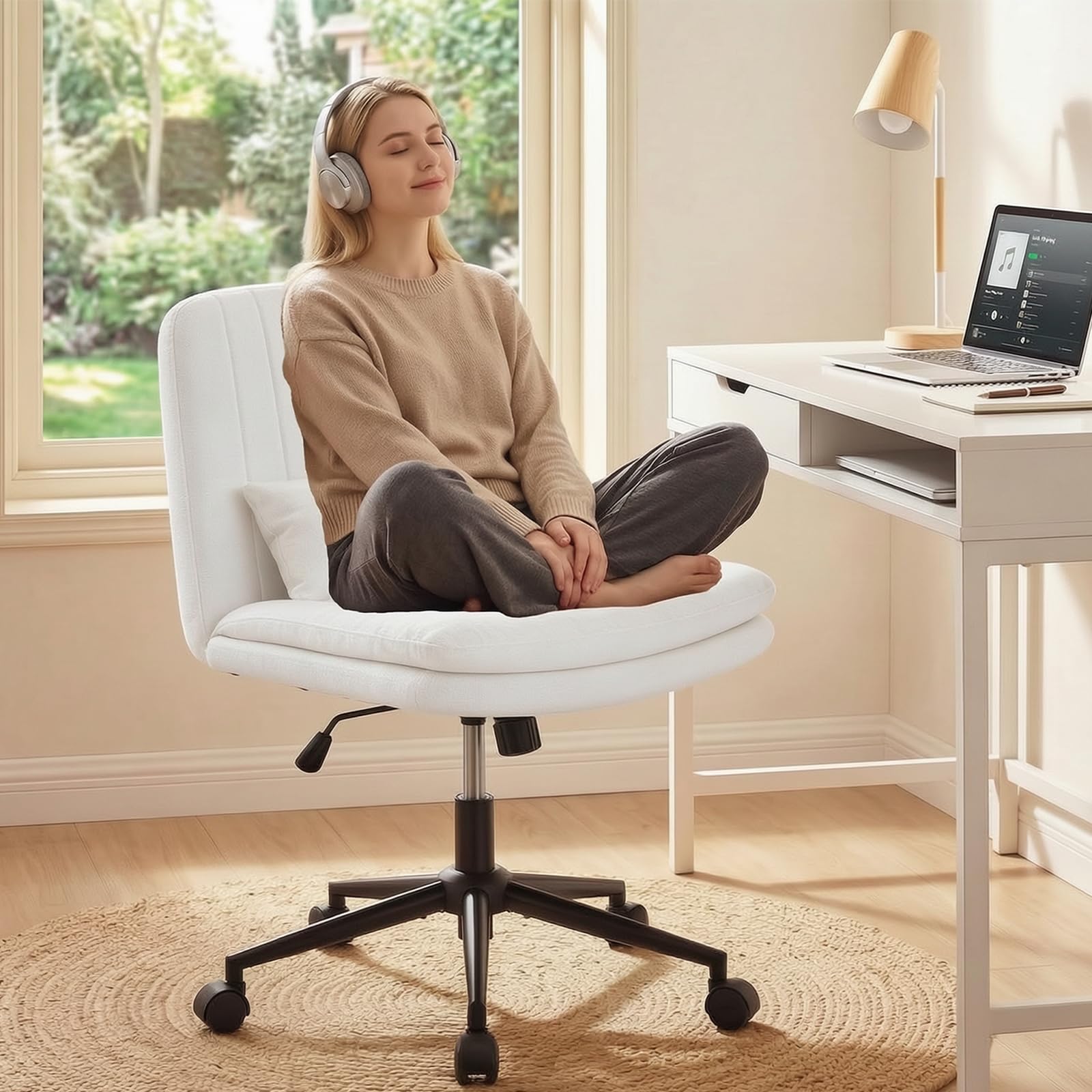 Bürostuhl ohne Armlehne ergonomisch, Schreibtischstuhl mit Rollen, für Schneidersitz, 360° drehbarer & höhenverstellbarer Drehstuhl für Home Office, Schminktisch (Chenille, Weiß)