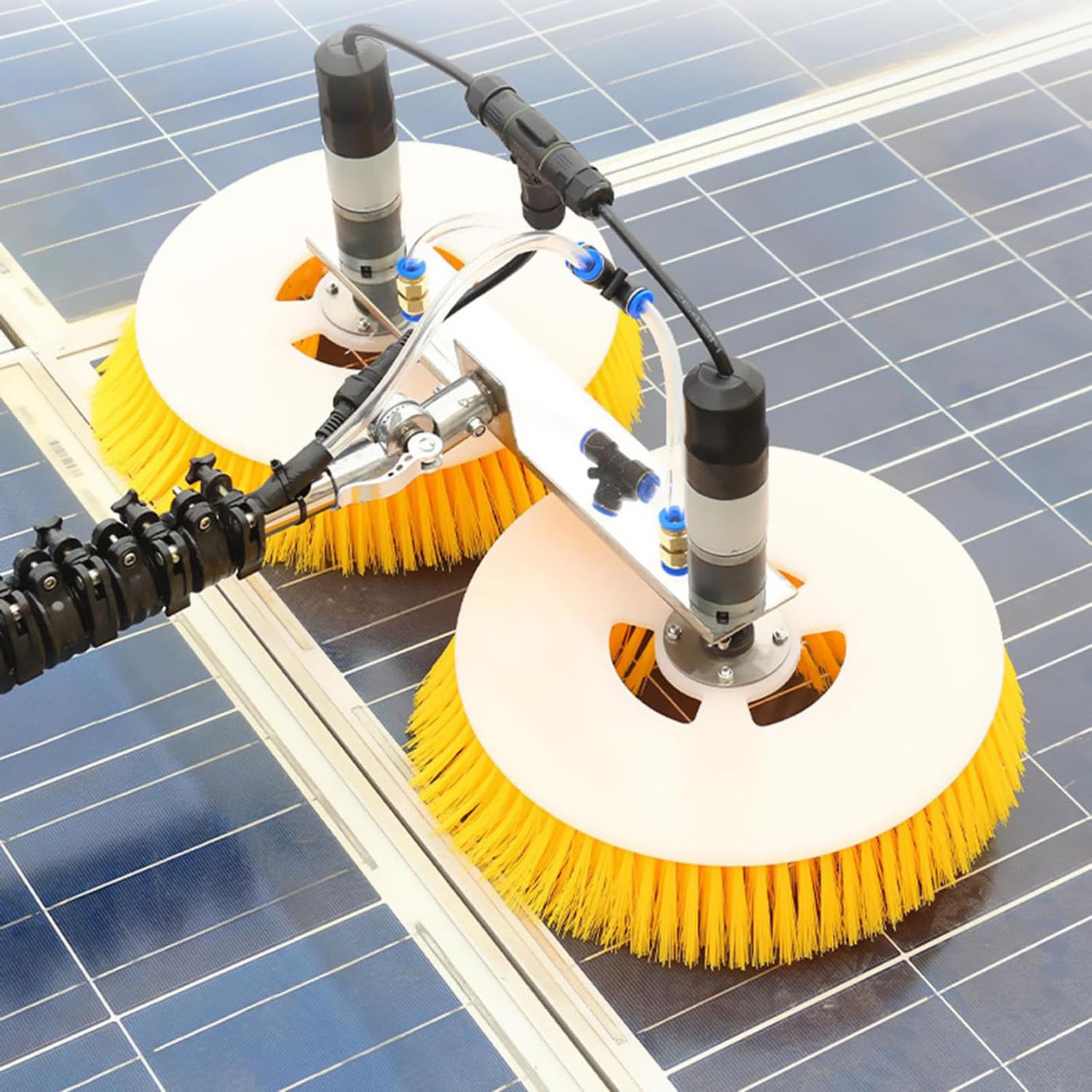 7,5 M Robot czyszczący panele fotowoltaiczne Rozproszony sprzęt do czyszczenia paneli fotowoltaicznych Szczotka Narzędzie elektryczne