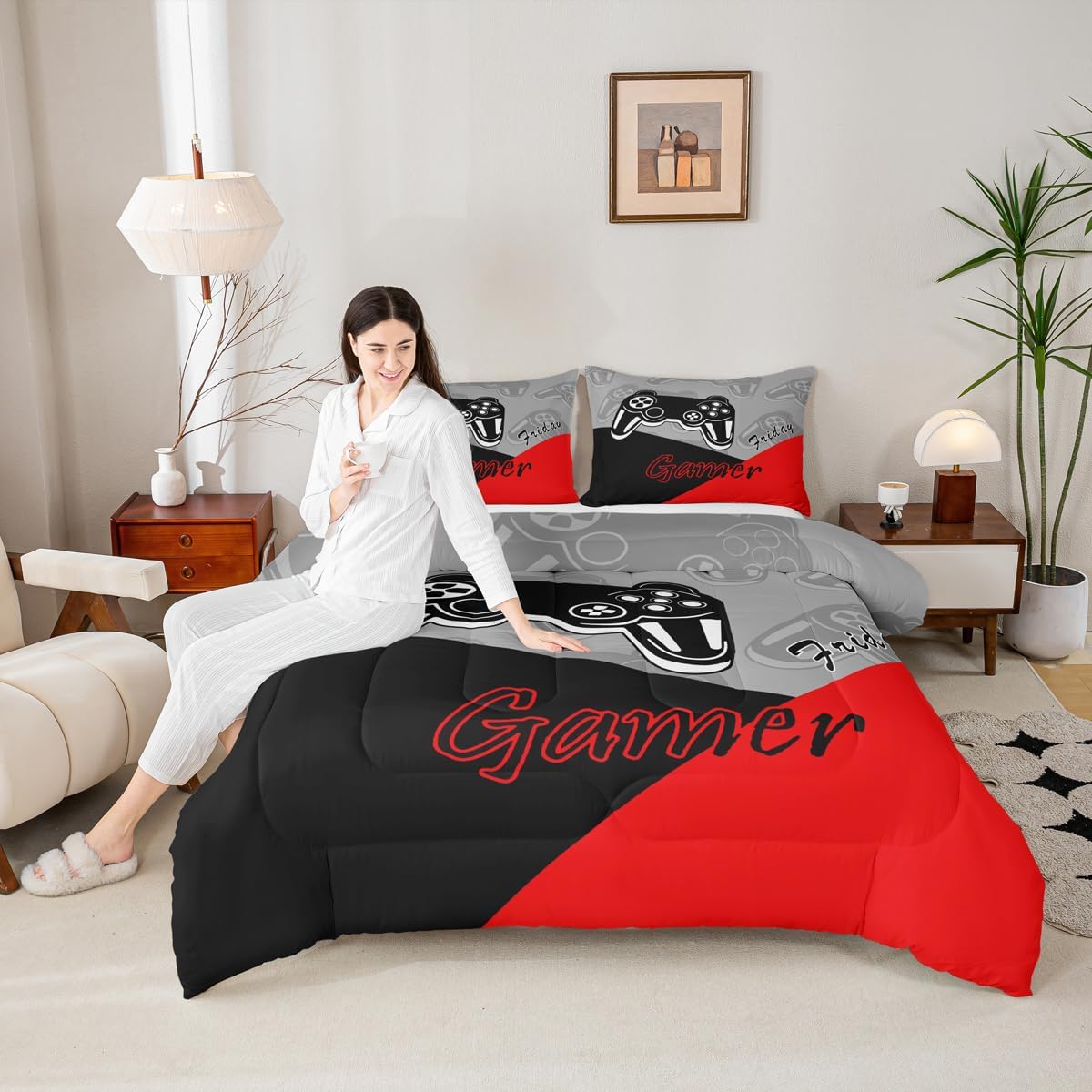 Feelyou Gamer Comforter Set for Boys Teens Gaming Bedding Set Video Game Contoller Home Decor for Kids Down Alternative Comforter Queen Size 3 Pieces 1 Comforter with 2 Pillowcases - Image 5