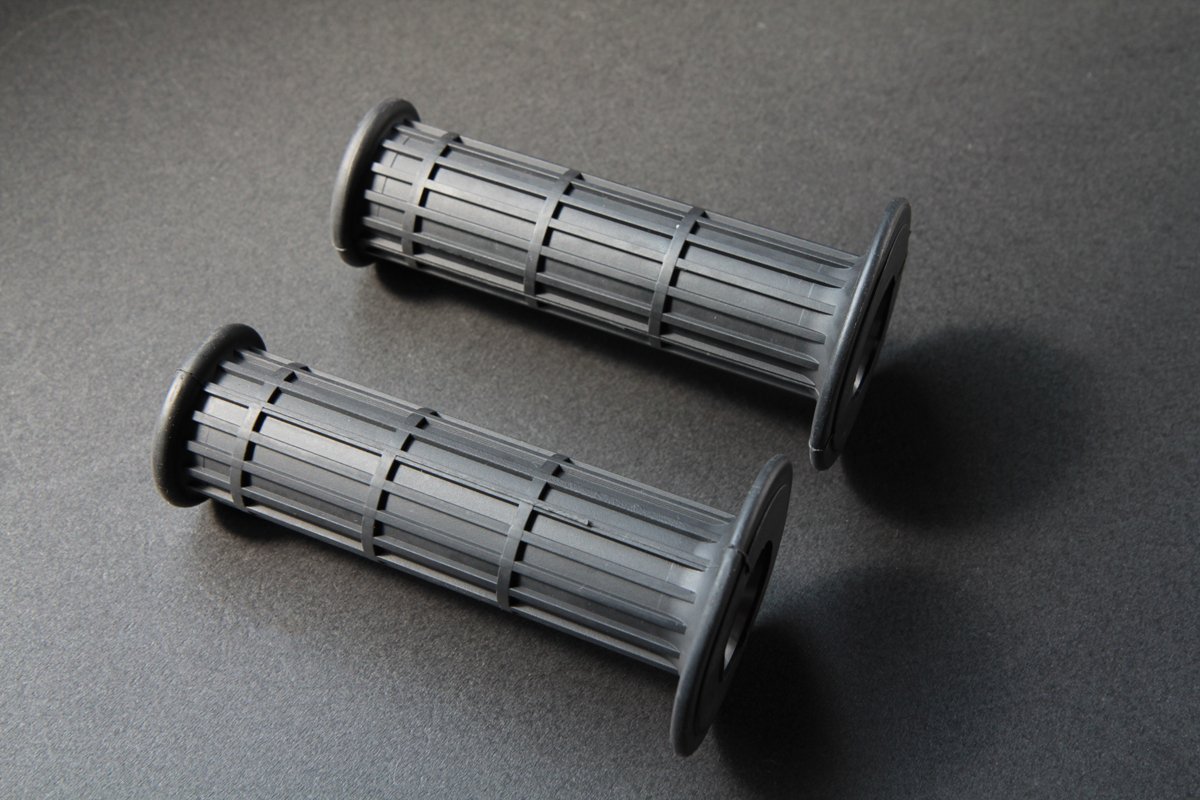 Fxxxグリップ FXXX NEWカラーグリップ Assassin Dagger/グレーセミダブル - BONHEUR