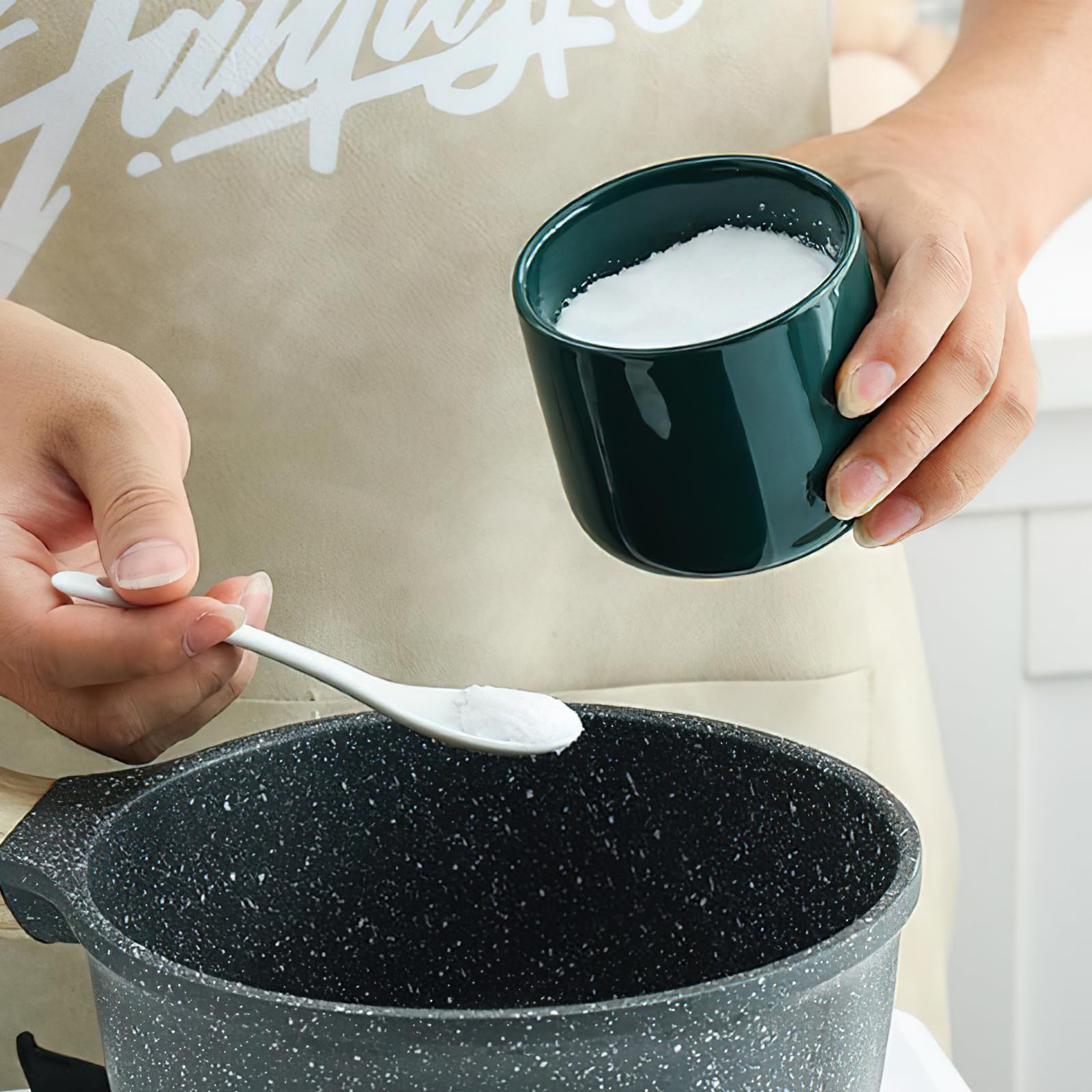 Keramische Zuckerdose mit Deckel und Löffel aus Bambus (Zwei weiß)