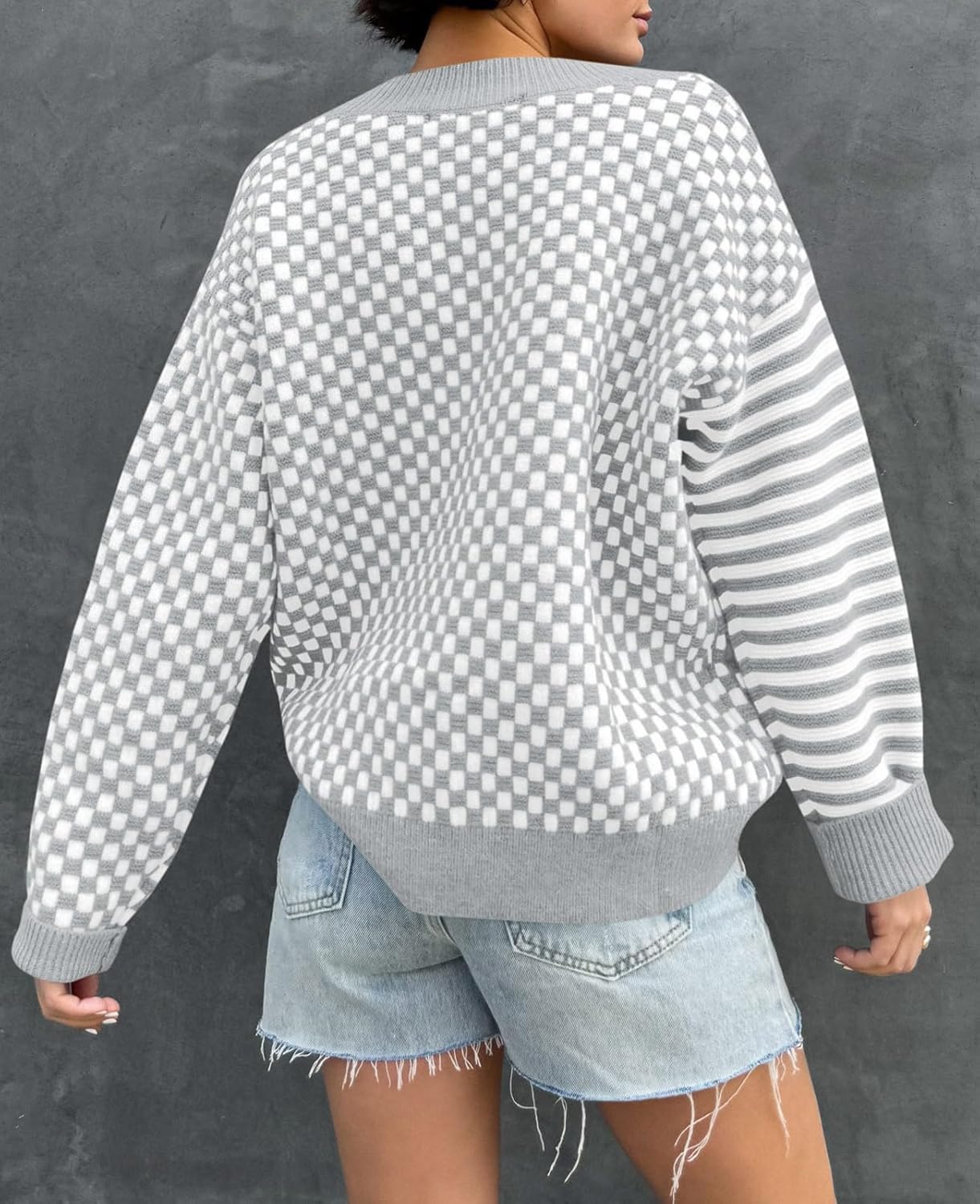 Saodimallsu Womens Checkered Striped Sweater V Neck Long Sleeve Fall Trendy Loose Knit Cozy Pullover Tops - Image 5