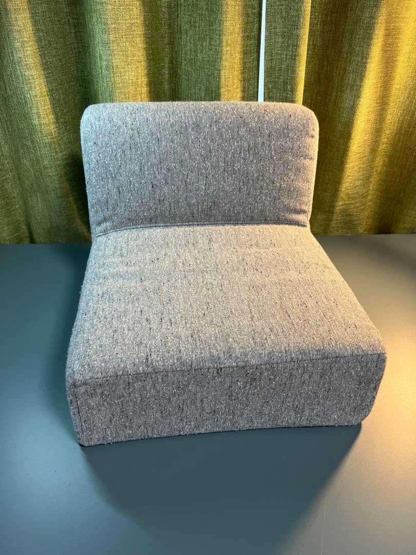 arne あぐらチェア グレー