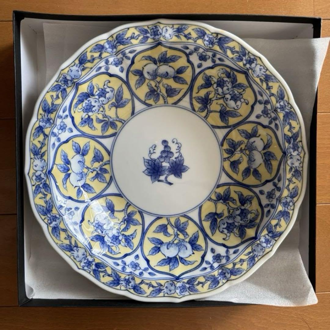 Amazon.co.jp: たち吉 青と黄色の花柄の深皿 23.5cm : ホーム＆キッチン