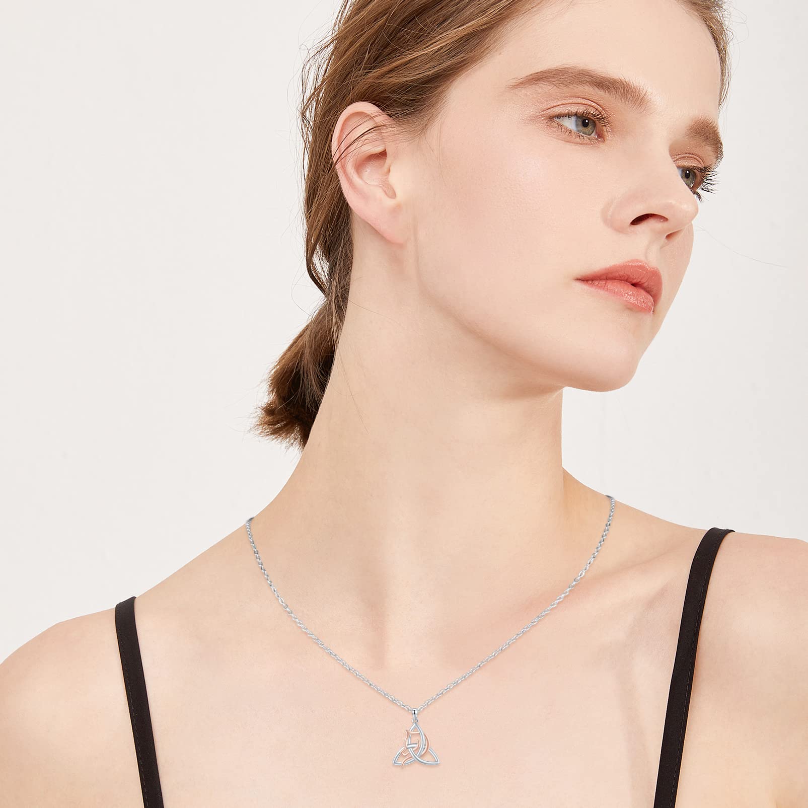 Silber Halskette Pferd Damen, Mädchen 925 Sterling Silber Keltischer Knoten Kette, Hypoallergene Tier Schmuck, Pferdeliebhaber Geschenke für Mädchen