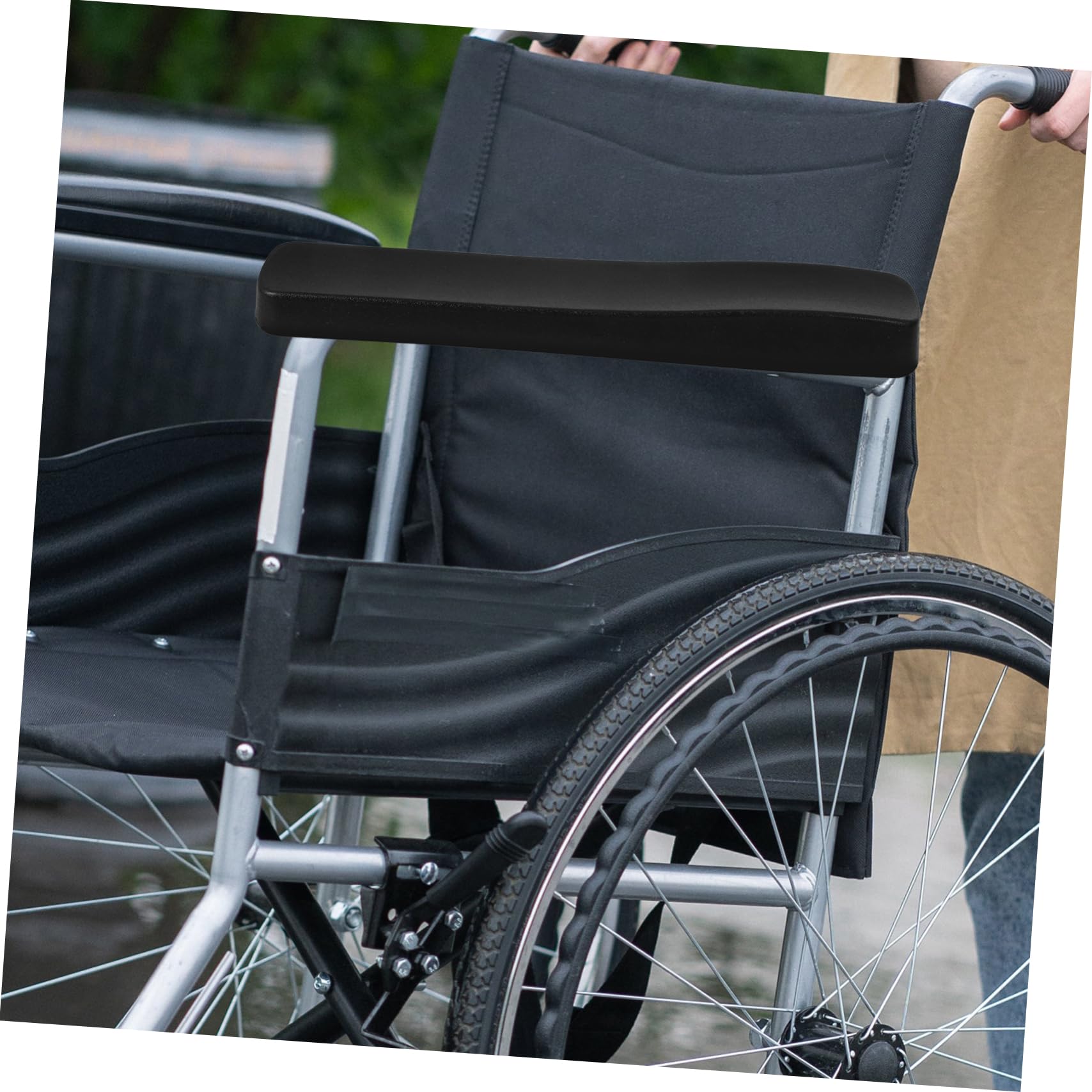 GARVALON Reposabrazos Par de Almohadillas Negras Silla de Ruedas Acolchado de Espuma Pu Superficie Resistente al Desgaste y Comodidad Excepcional para Accesorios de Silla de Ruedas