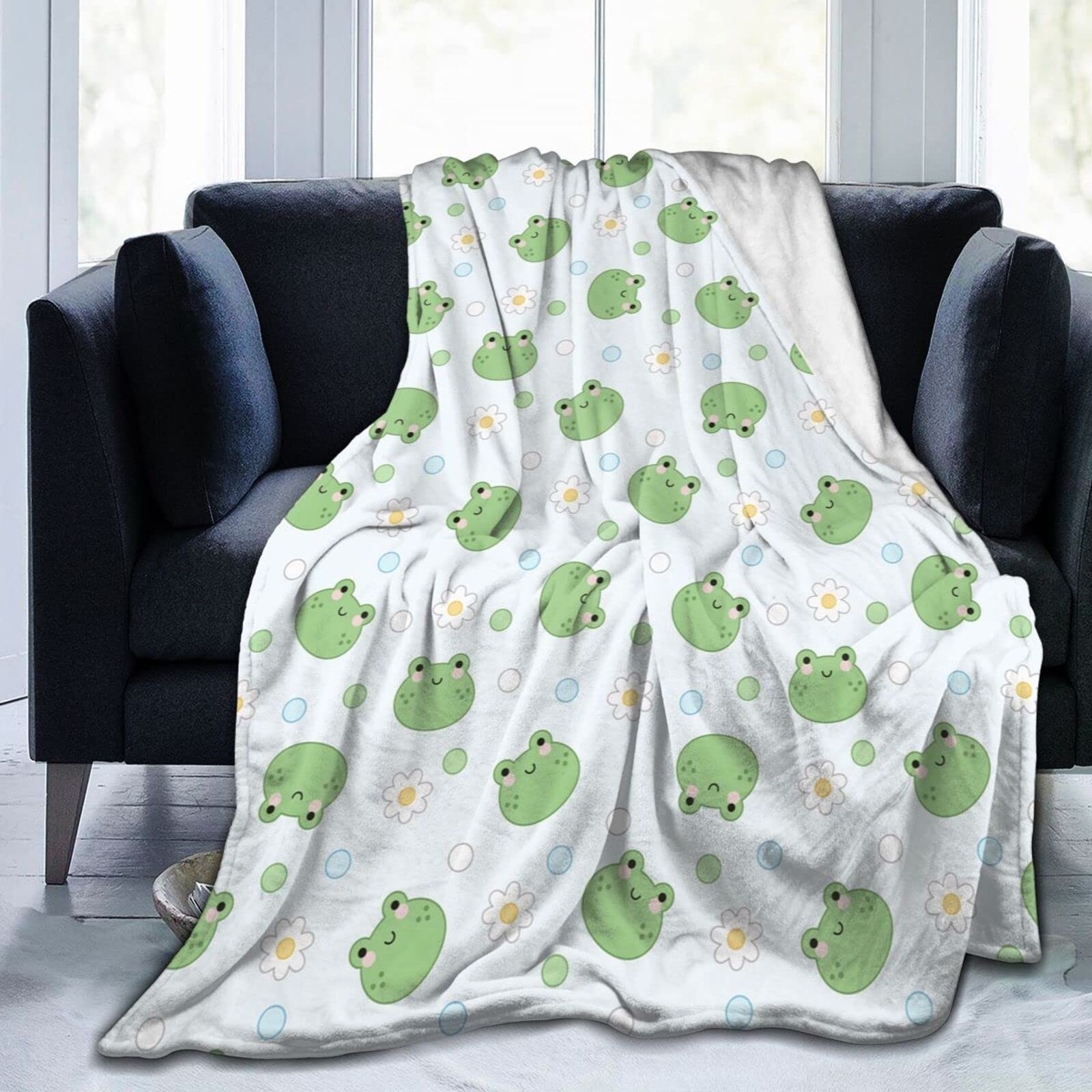 Lsjuee Cute Frog Throw Blanket Soft Cozy Lightweight Blankets Funny Frog Print Flannel Blanket for Sofa Couch Bed Office 50"X40"