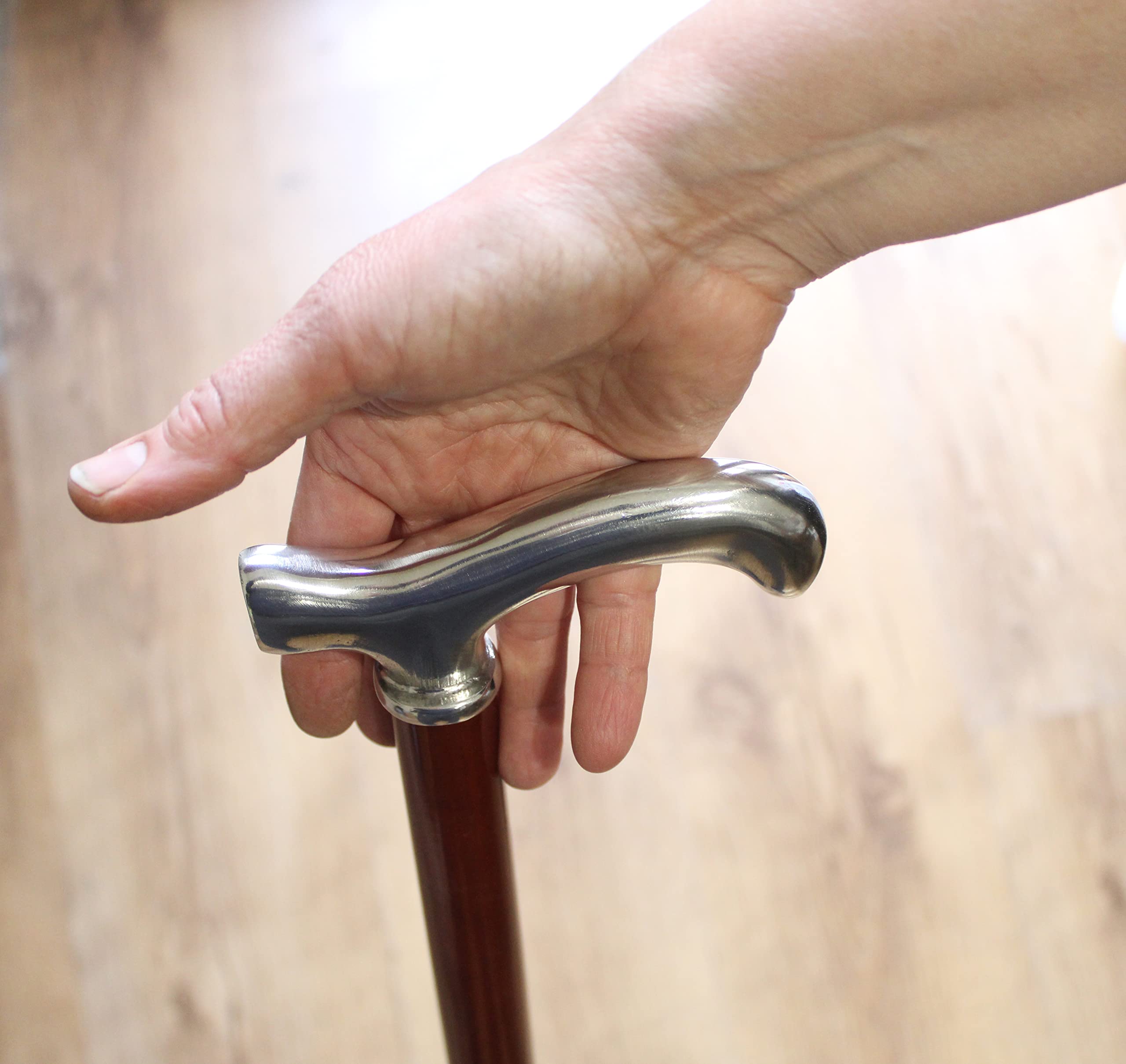 Bastones para Caminar para Ancianos en Madera Personalizada, Elegantes y Seguros