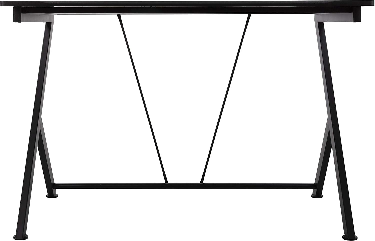 Van onder na onder view of the DELTACO GAMING Desk GAM-055
