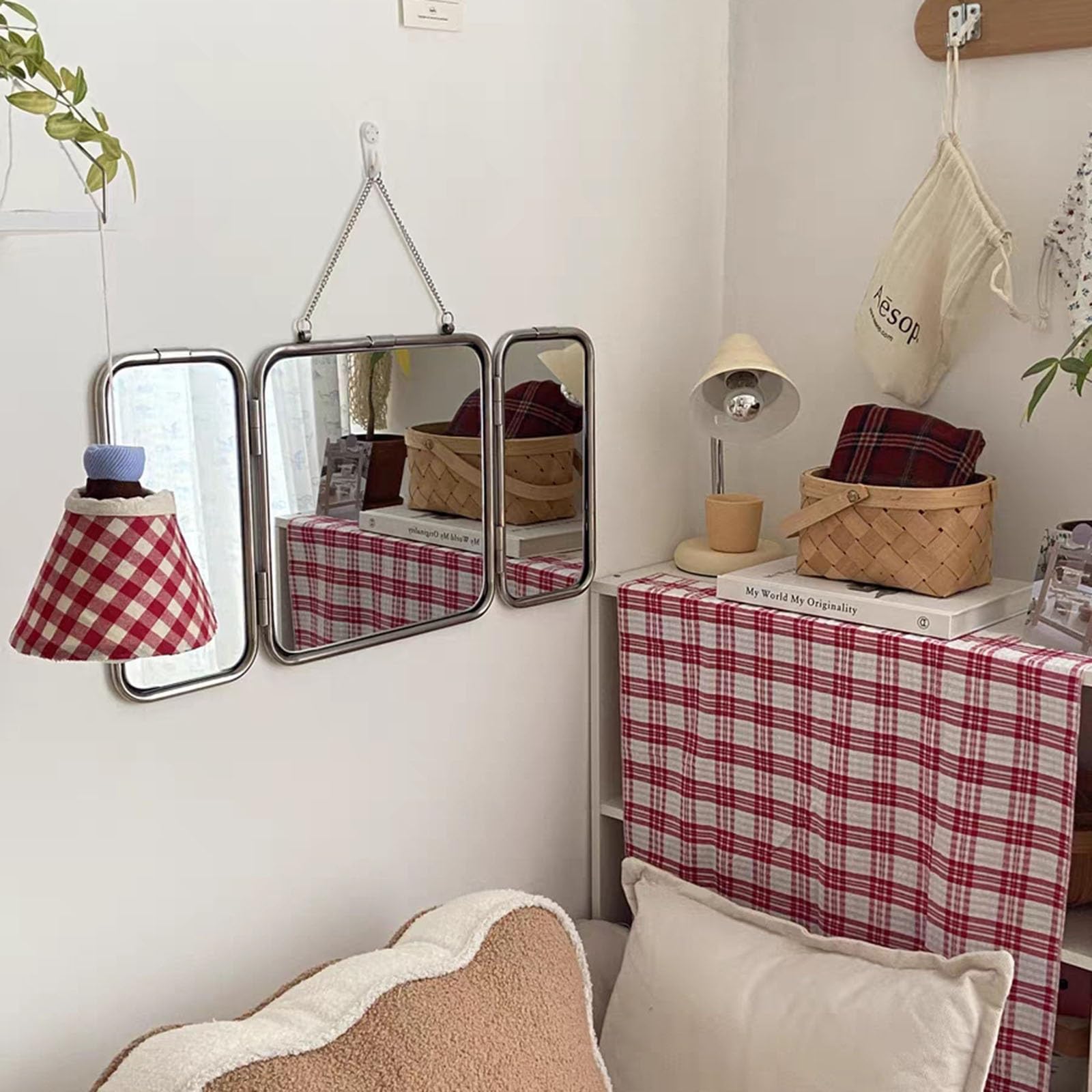 Miroir en Verre À Trois Volets, Miroir De Coiffeuse, Miroir De Maquillage Pliable pour Maison, Miroir De Rasage Mural avec Chaîne, pour Salle De Bain, Salon, Couloir