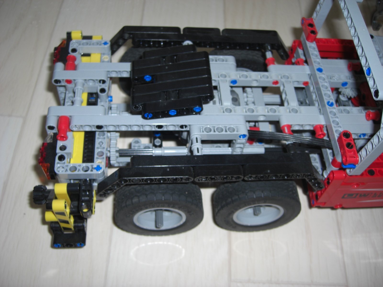 LEGO - 8258 - Jeu de construction - Technic - Le camion-grue