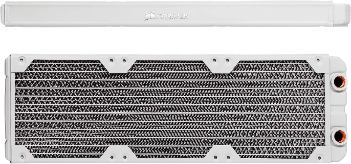 Radiateur 360mm Corsair Hydro X XR5 pour trois ventilateurs 120mm noir