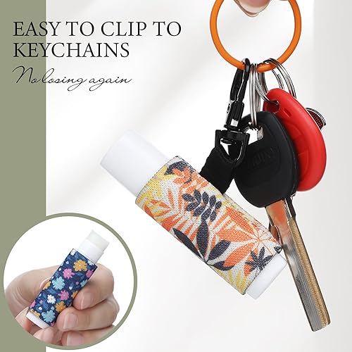 Vista 6 de Sureio Paquete de 10 Portabálsamos Labiales con Llavero, Portabrillo Labial Navideño con Llavero, Regalos con Funda Elástica para Lápiz Labial