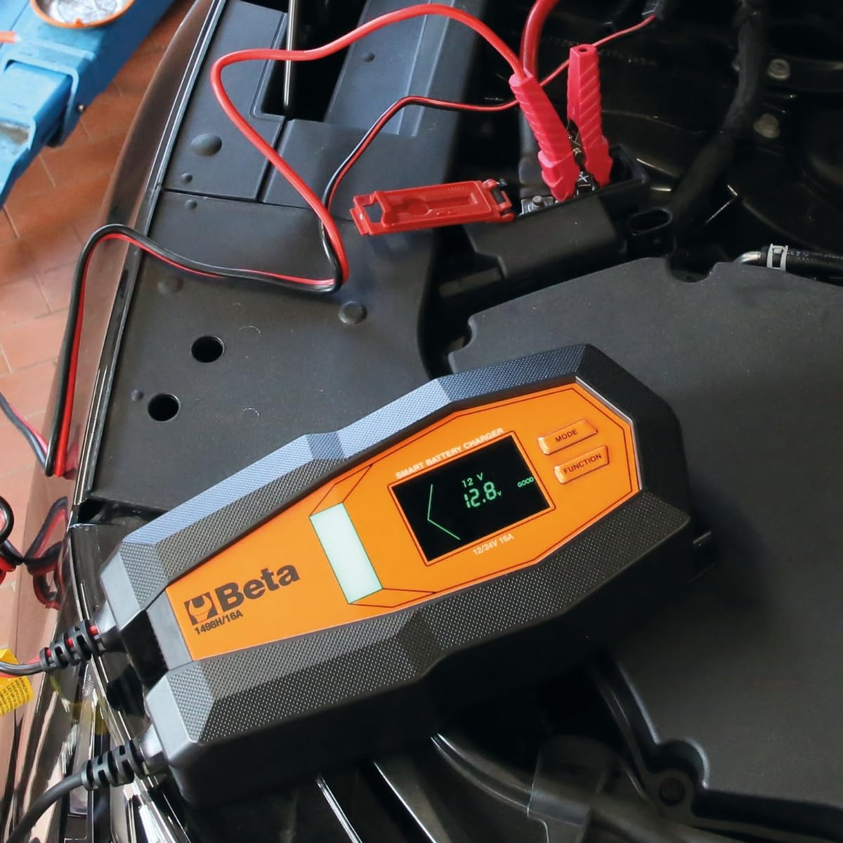BETA 1498H/16A – Cargador de batería electrónico multifunción de 12-24 V para baterías de plomo y litio, con pantalla LCD y protecciones de seguridad, corriente de carga de 4-16 A