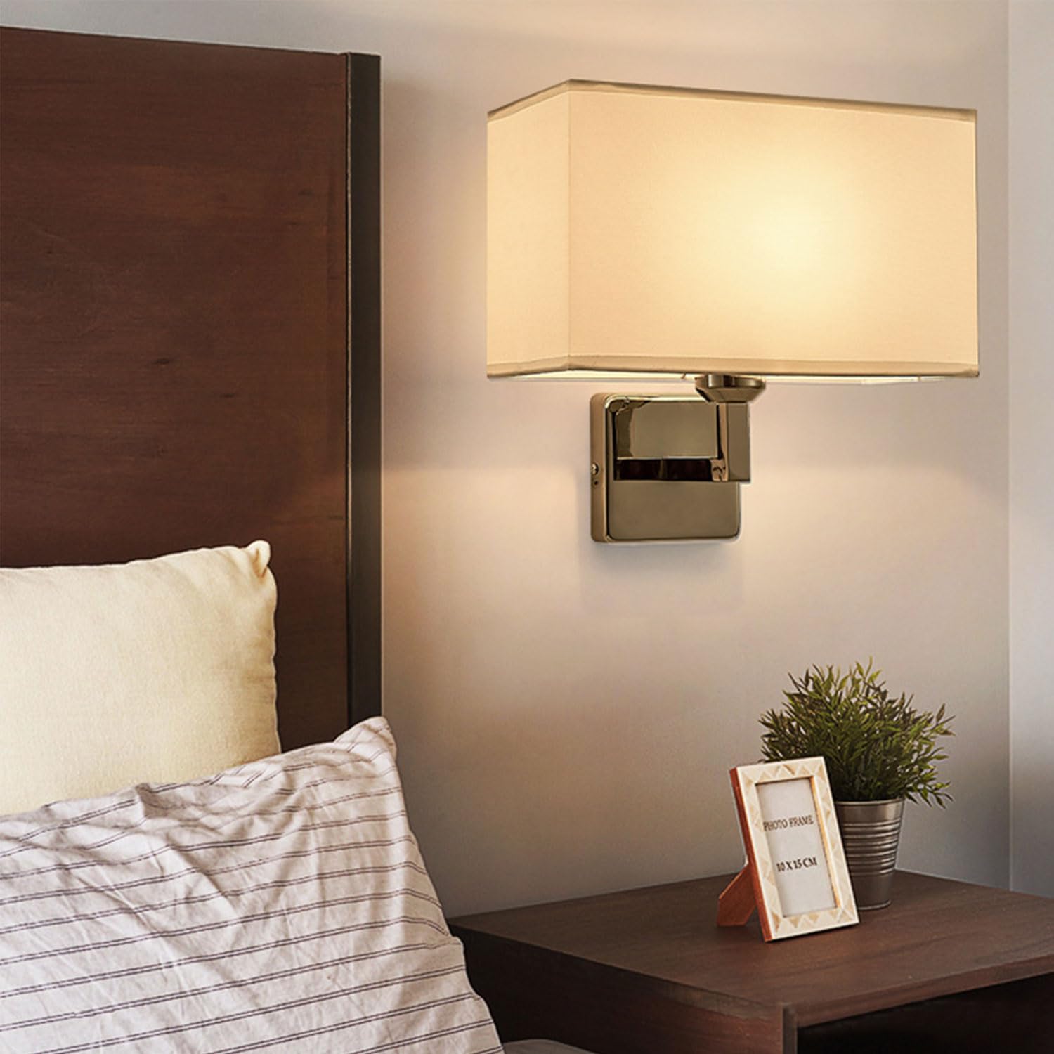 Applique Da Parete Nordica In Ferro E Tessuto, Base E27, 27 Cm Di Altezza, Per Camera, Soggiorno E Corridoio, Bianca O Beige