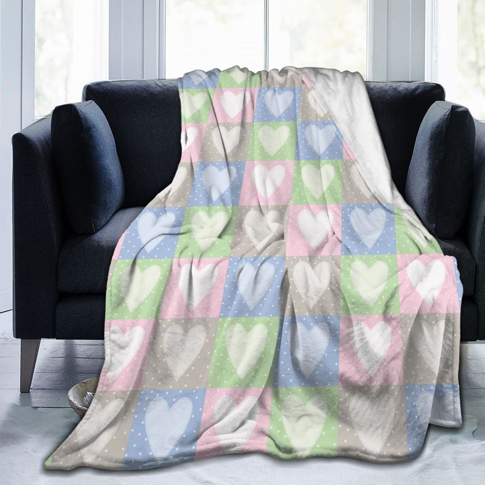 Lsjuee Valentine's Day Hearts Throw Blanket Super Soft Cozy Flannel Blanket Lightweight Bed Blanket for Sofa Couch Bed Romantic Valentine's Day Gift for Wife Girlfriend 80"X60"