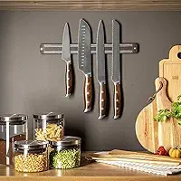 Barra Magnética Suporte para Facas e Ferramentas 38cm Imã Forte Organizador de Parede Metal Preto com Parafusos e Buchas para Cozinha e Oficina Premium