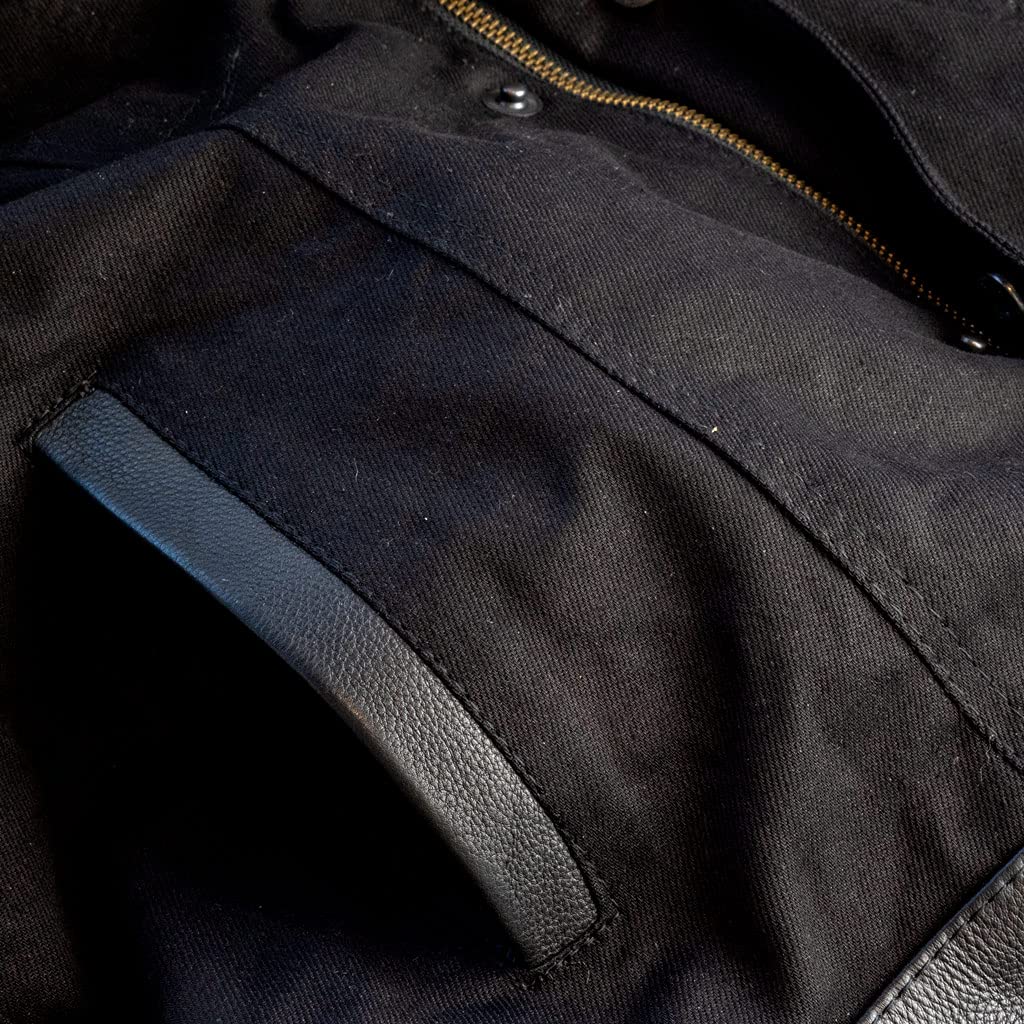Chaleco motero vaquero negro con detalles en cuero modelo SOA de IGUANA CUSTOM COLLECTION estilo biker custom para poner parches de clubs o freebikers